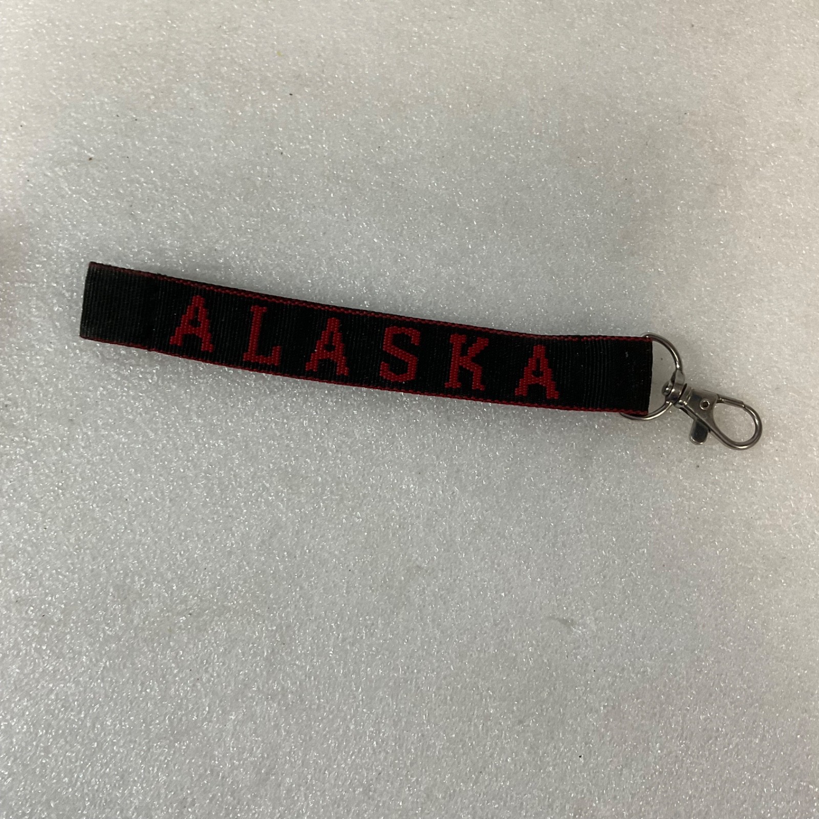 Alaska 7in Wristlet Keychain Black Red Strap Metal Clasp - Image 2