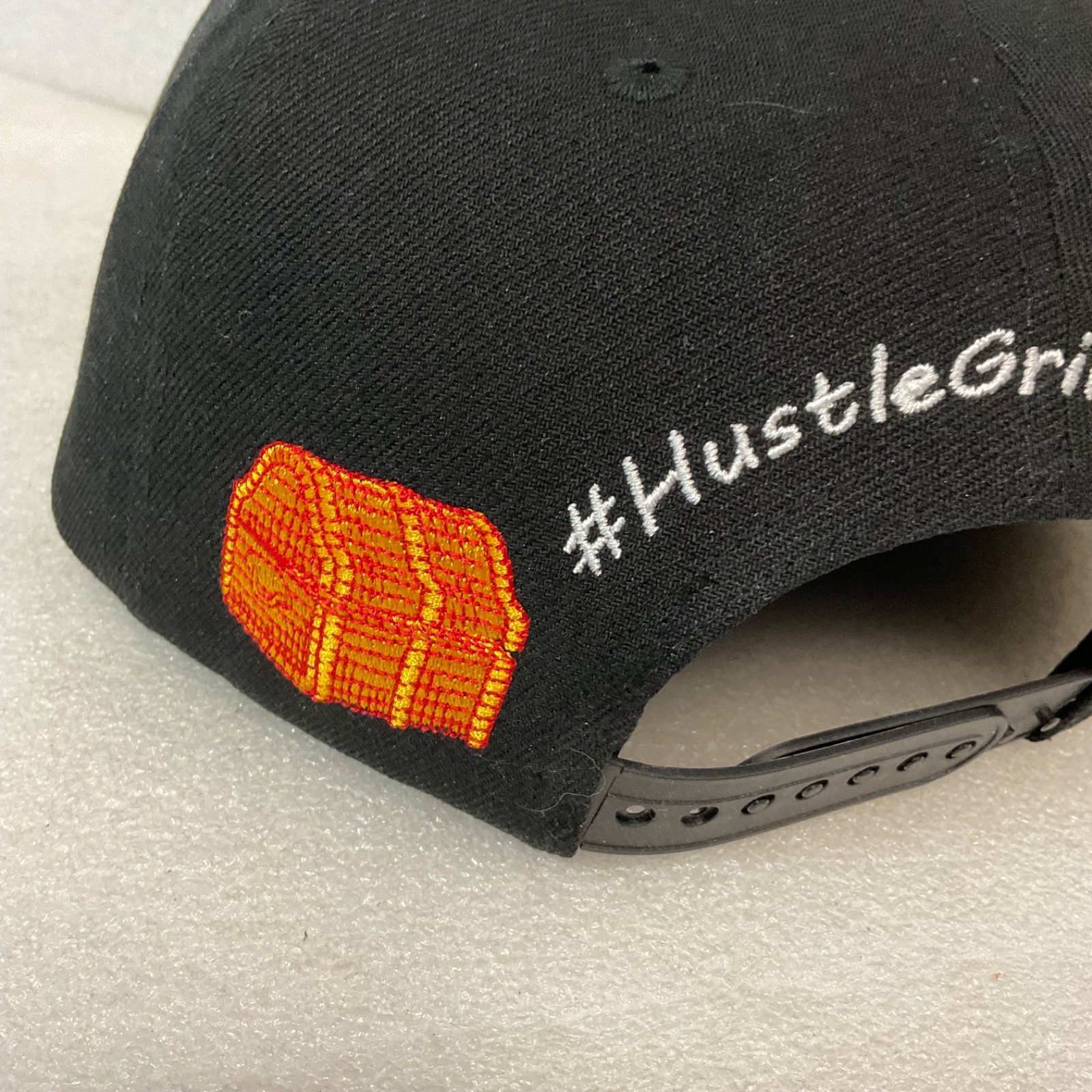 Storage Auction Pirate Snapback Hat Black Embroidered Graphic - Image 4