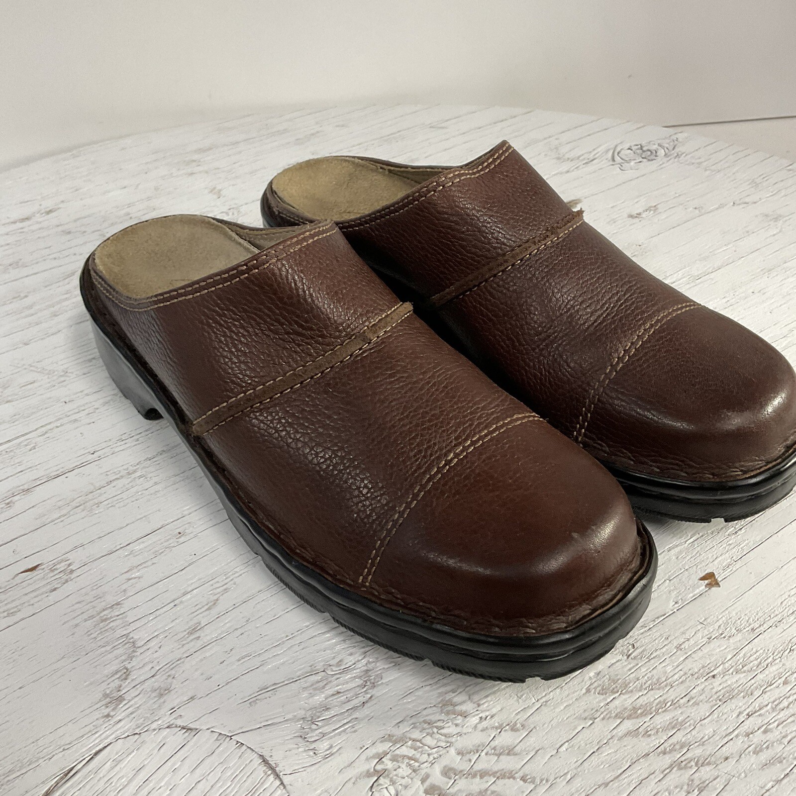 Clark Women’s 7M Brown Leather Mule Clogs Slip-On 3123-2 - Image 14