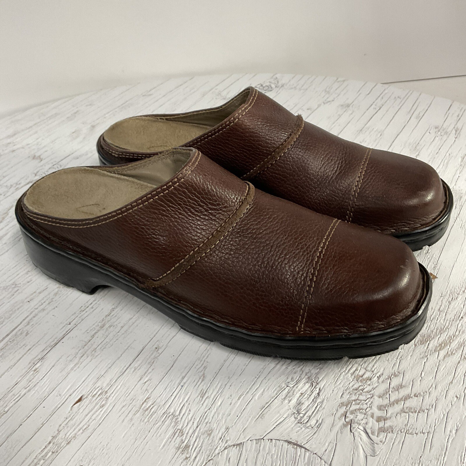 Clark Women’s 7M Brown Leather Mule Clogs Slip-On 3123-2 - Image 13