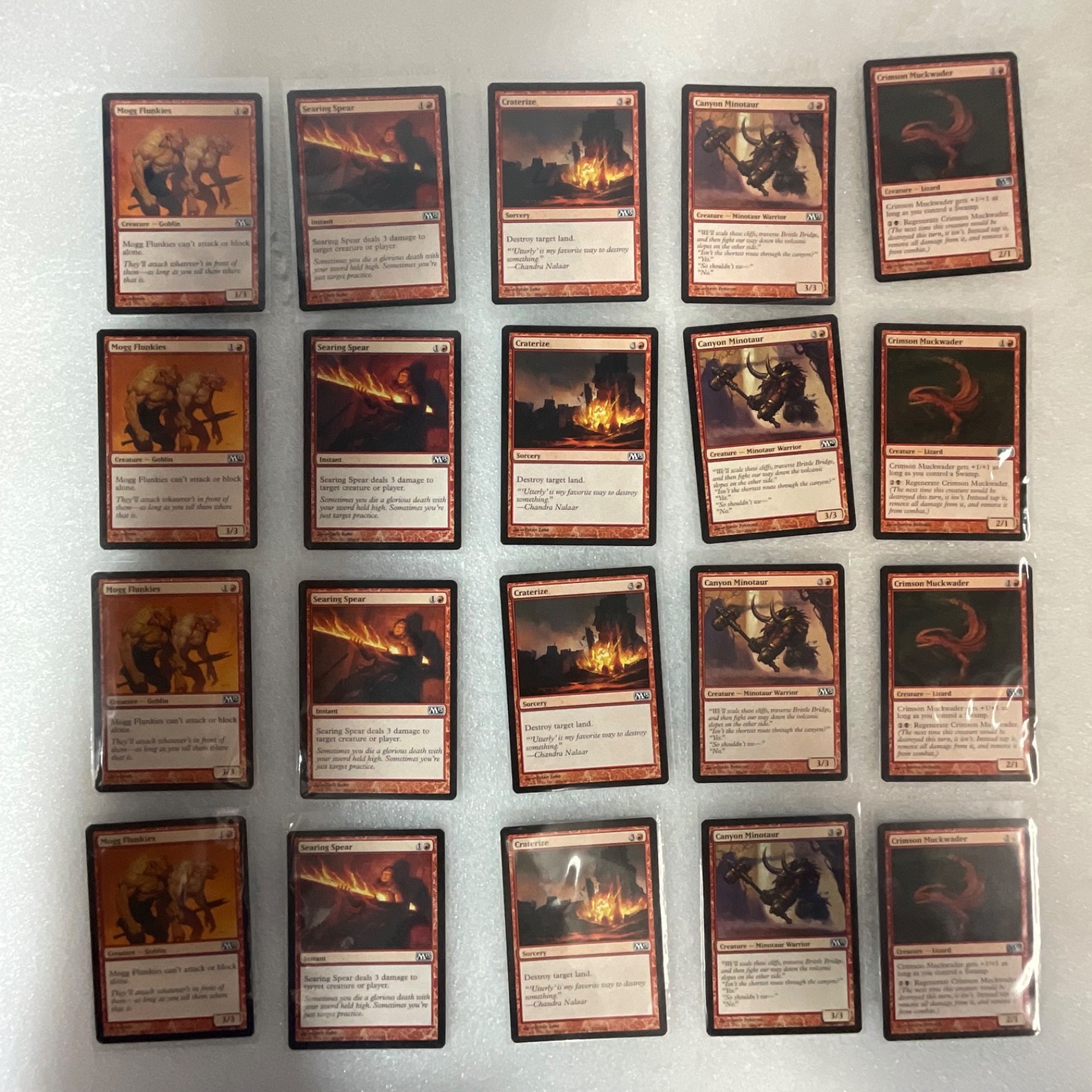 Magic the Gathering Lot of 20 Red M13 Mogg Flunkies Canyon Minotaur - Image 1