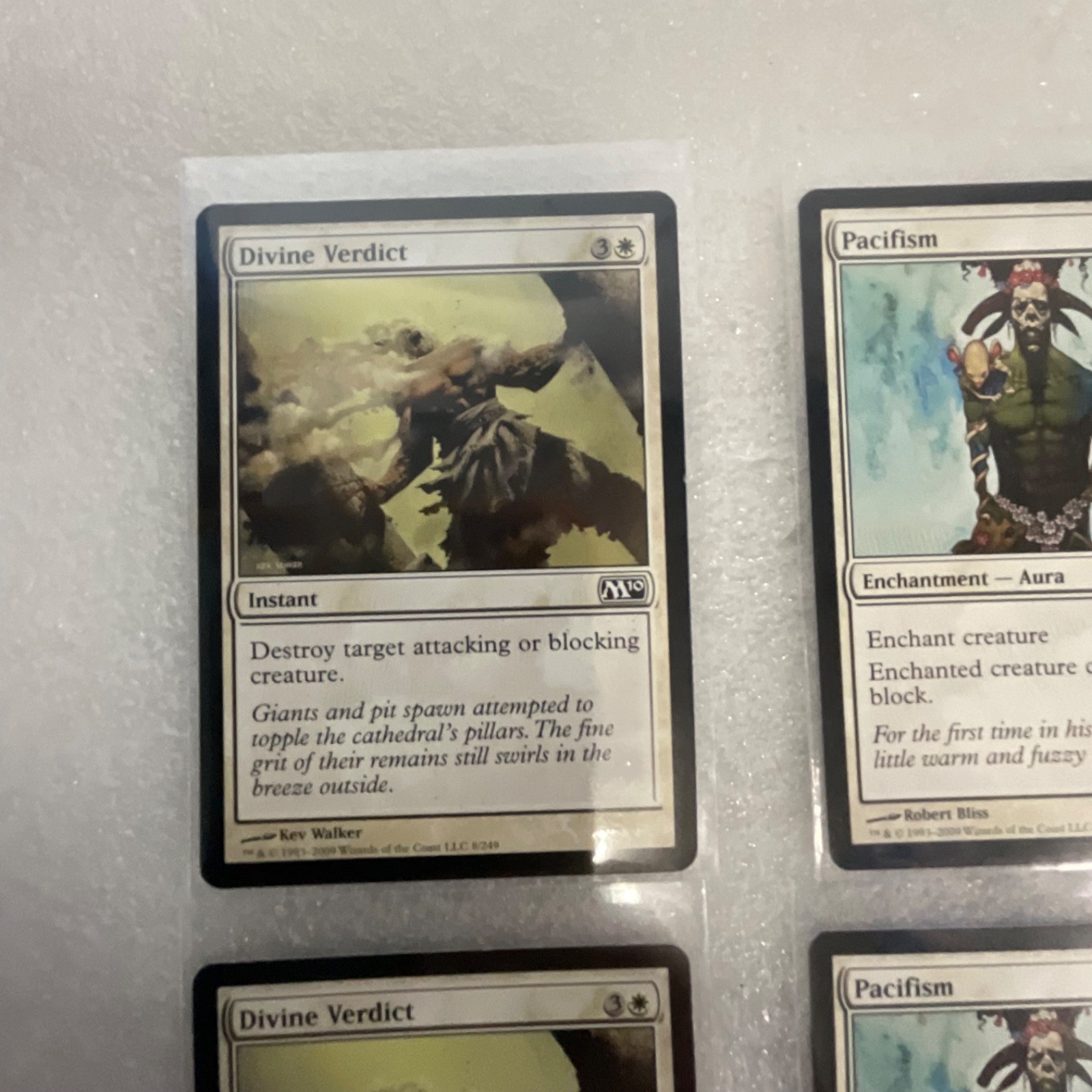Magic the Gathering Lot of 20 White M13 Cards Divine Verdict Pacifism - Image 3