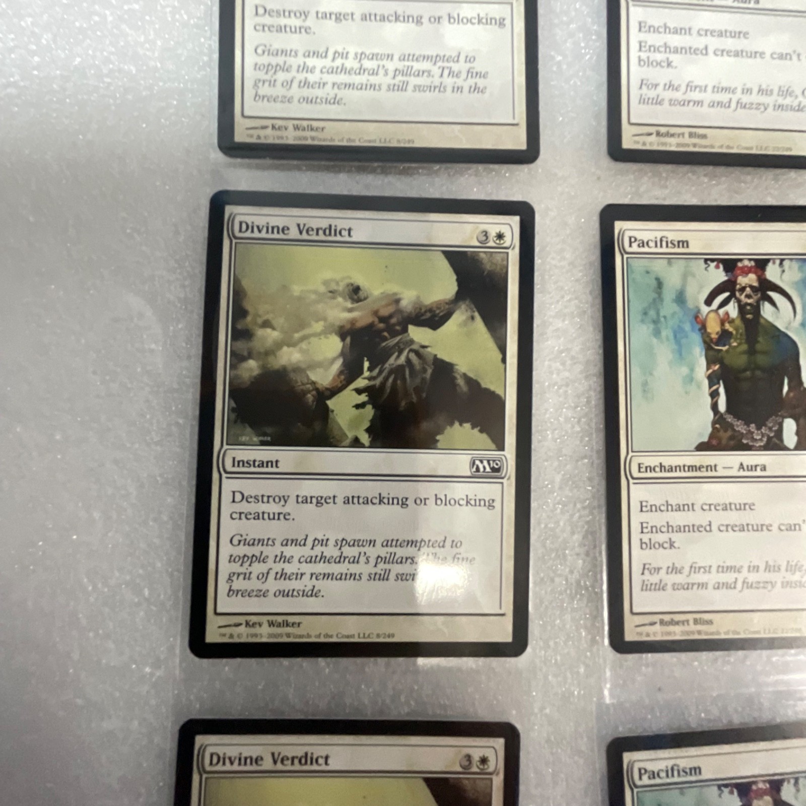 Magic the Gathering Lot of 20 White M13 Cards Divine Verdict Pacifism - Image 5
