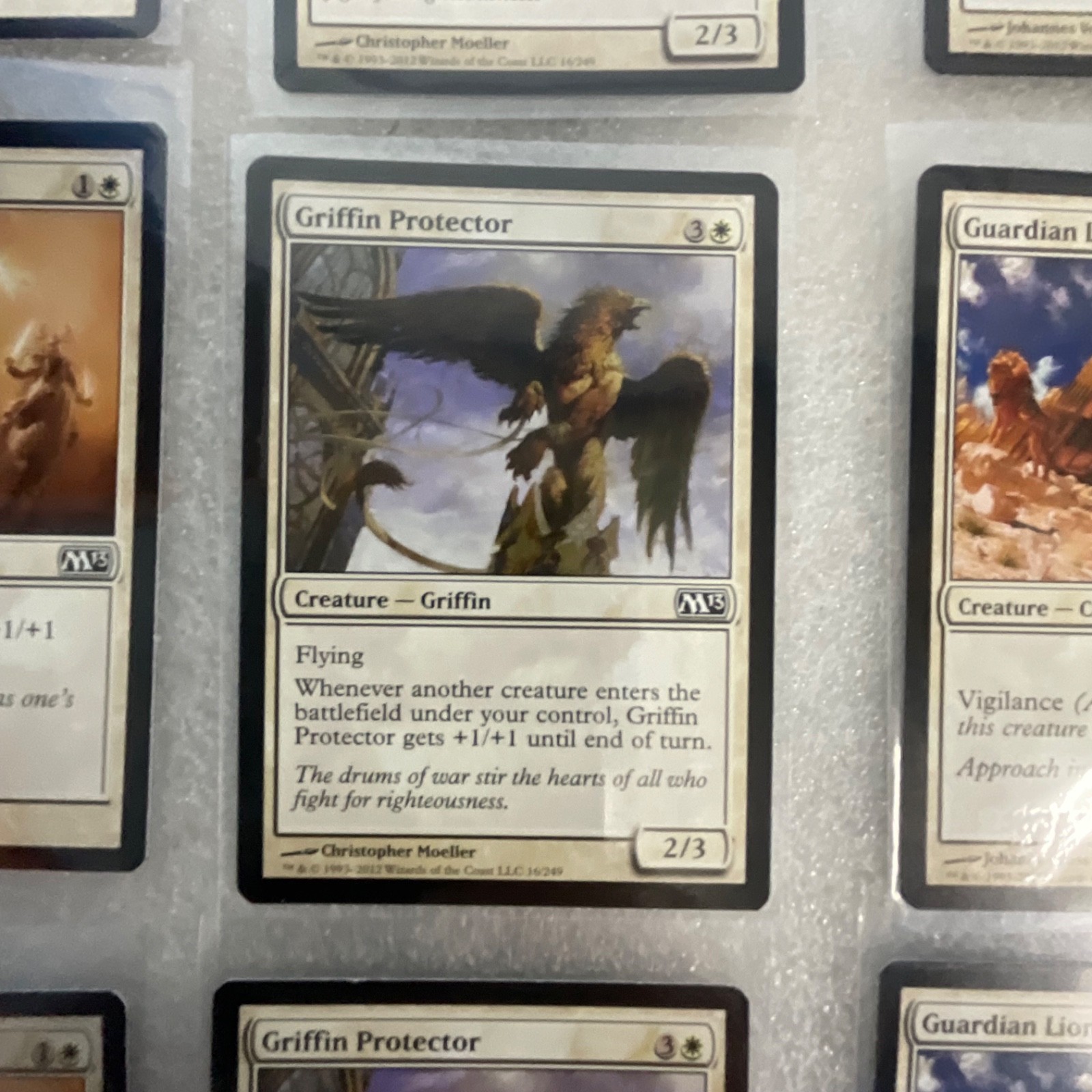 Magic the Gathering Lot of 20 White M13 Pacifism Guardian Lions - Image 8