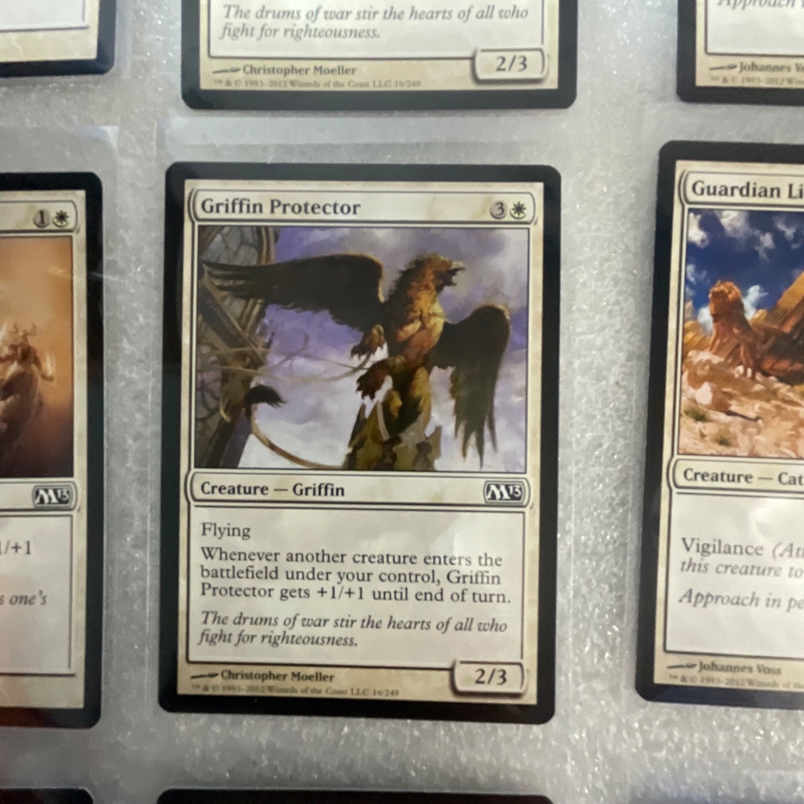 Magic the Gathering Lot of 20 White M13 Pacifism Guardian Lions - Image 7