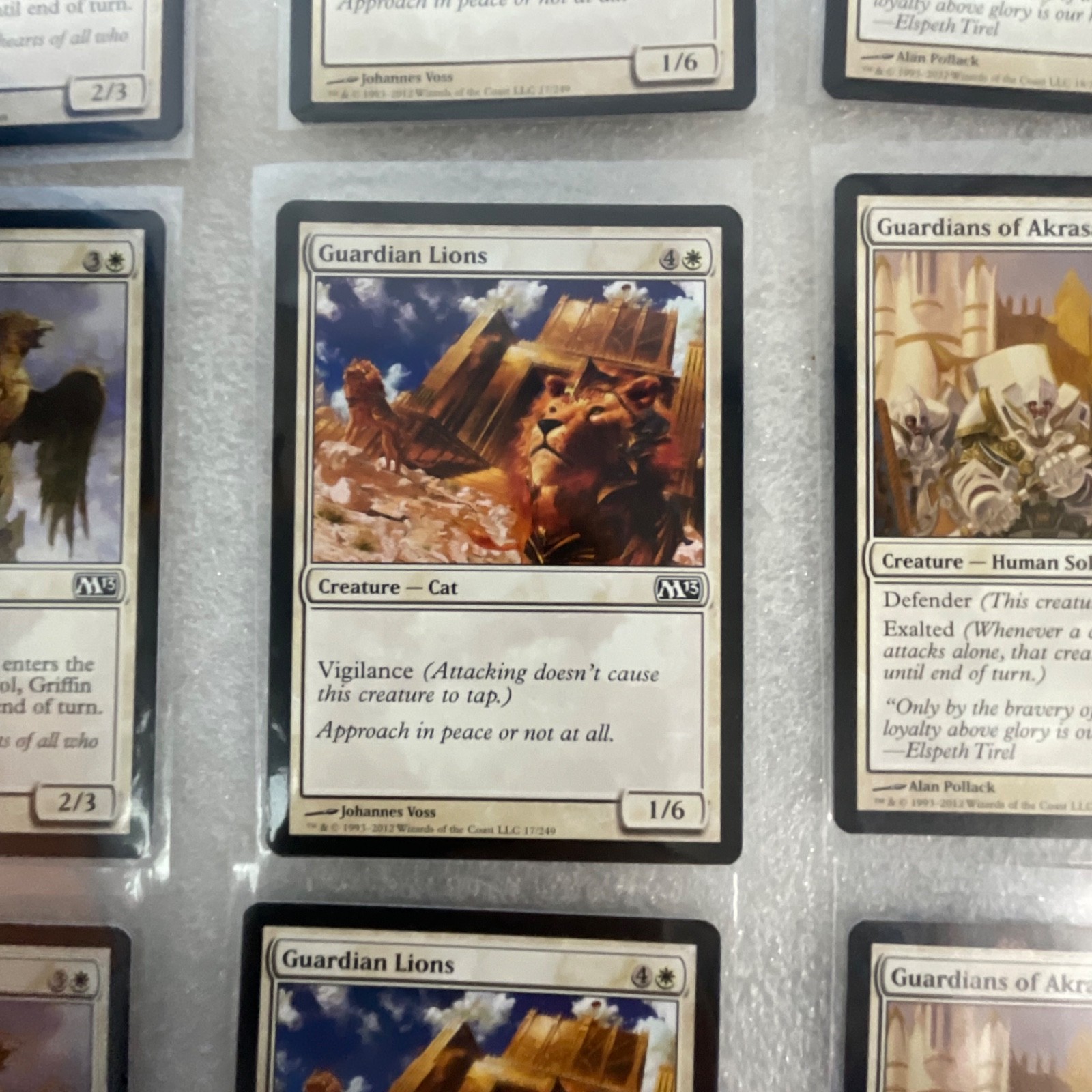 Magic the Gathering Lot of 20 White M13 Pacifism Guardian Lions - Image 11