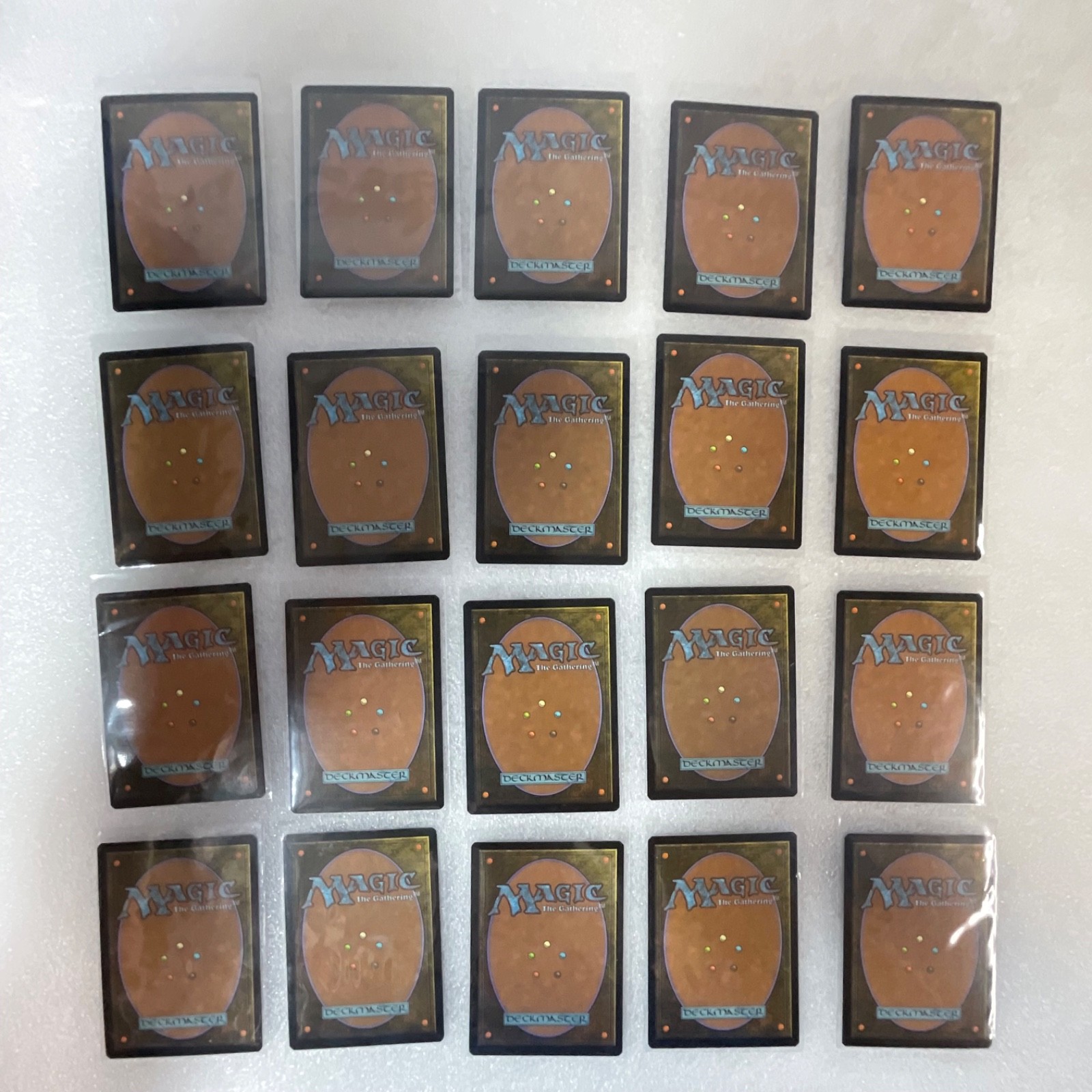 Magic the Gathering Lot of 20 White M13 Pacifism Guardian Lions - Image 22