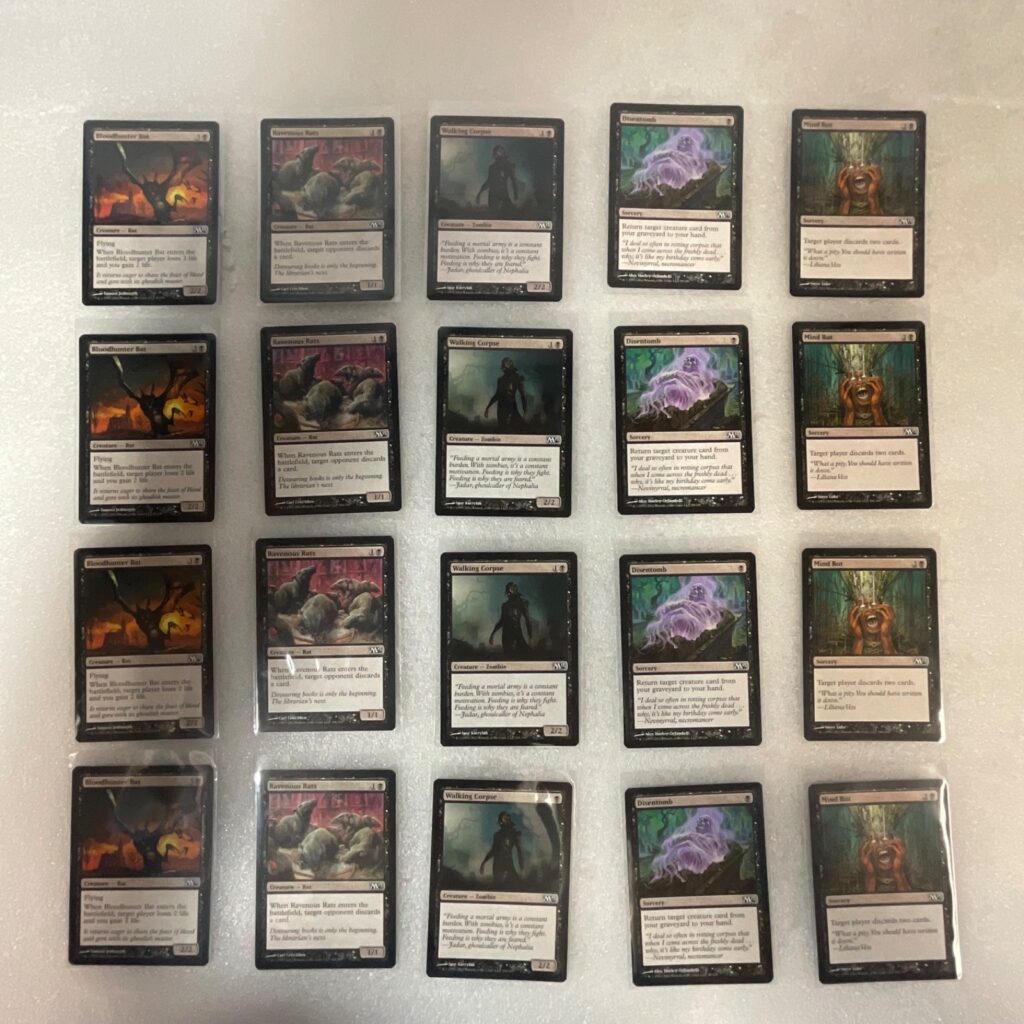 Magic the Gathering Lot of 20 Black M13 Cards Mind Rot Disentomb - Image 1