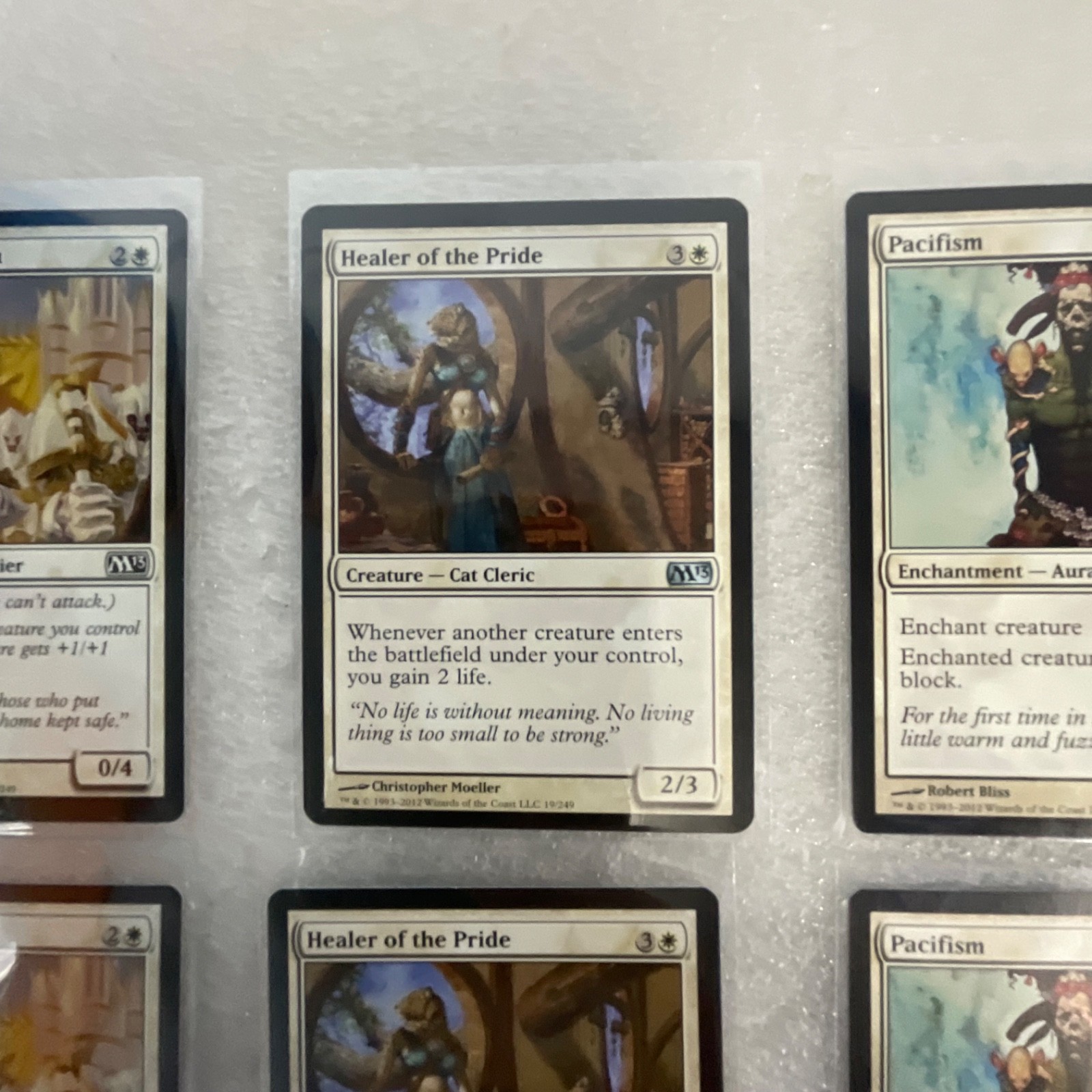 Magic the Gathering Lot of 20 White Cards Guardians of Akrasa Pacifism - Image 9