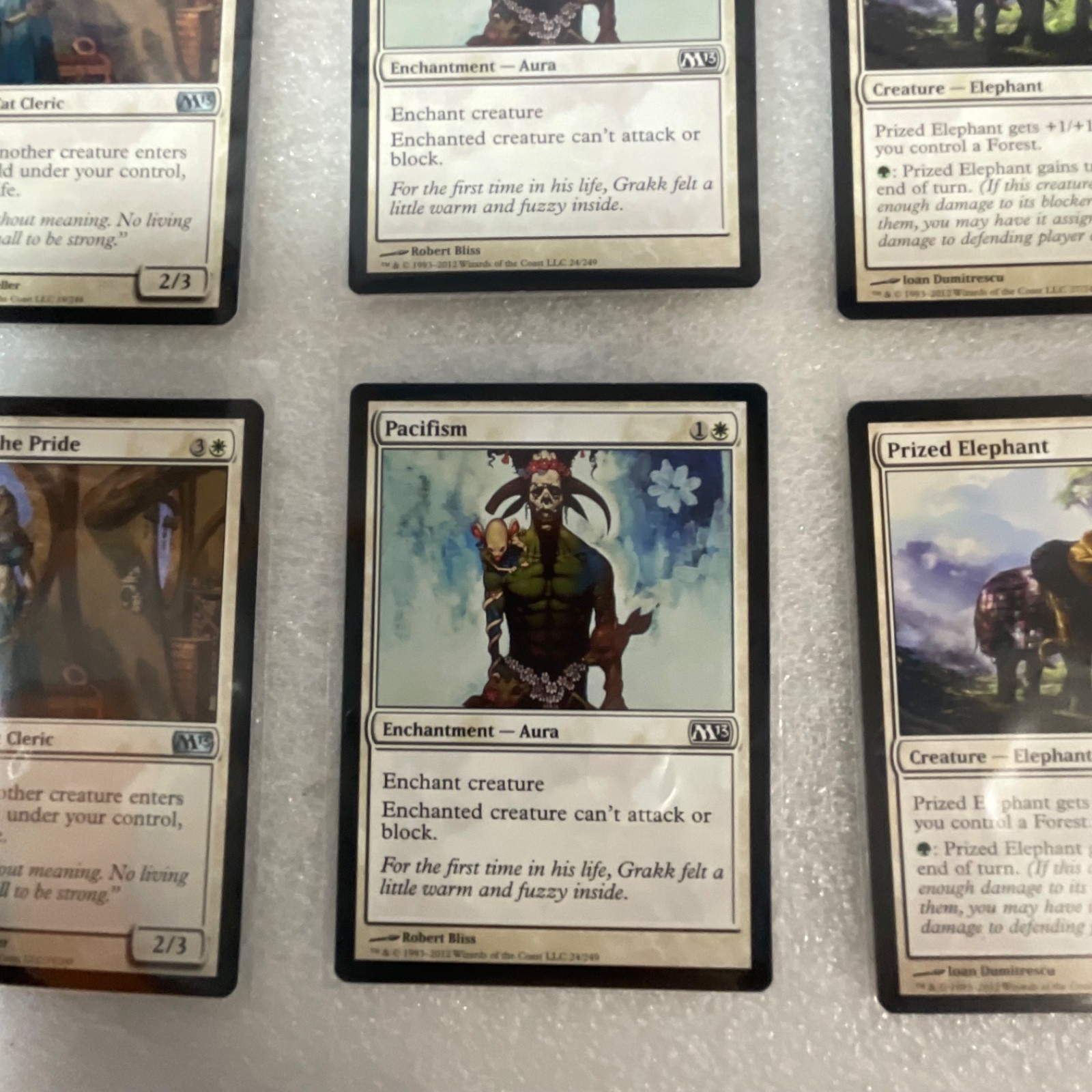 Magic the Gathering Lot of 20 White Cards Guardians of Akrasa Pacifism - Image 13