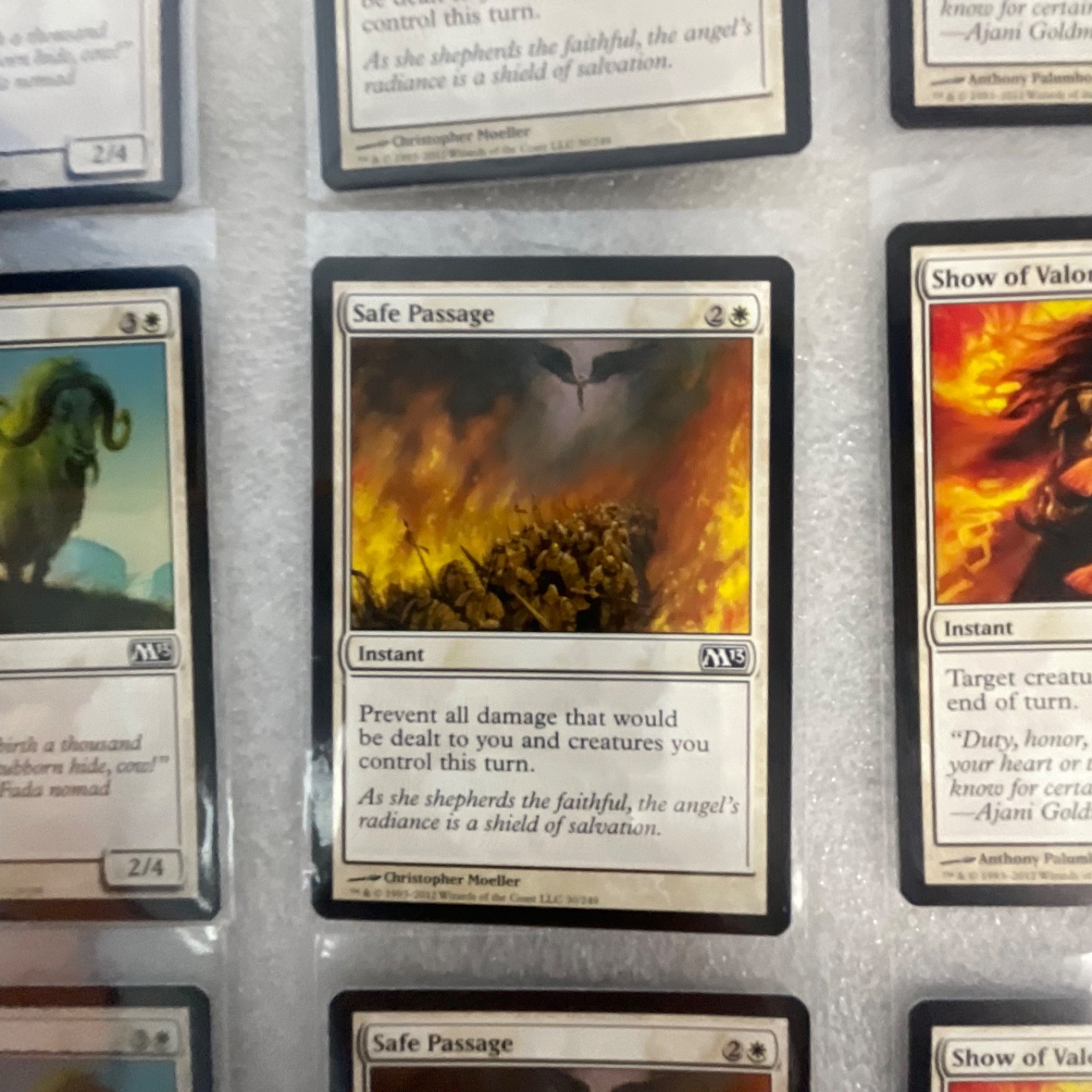 Magic the Gathering Lot of 20 White M13 Show of Valor Safe Passage - Image 11