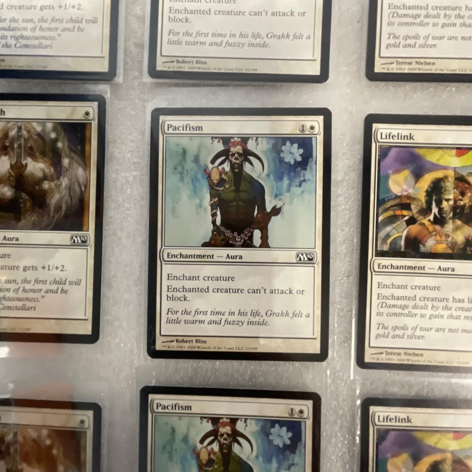 Magic the Gathering Lot of 20 White Core Set Pacifism Suntail Hawk - Image 8