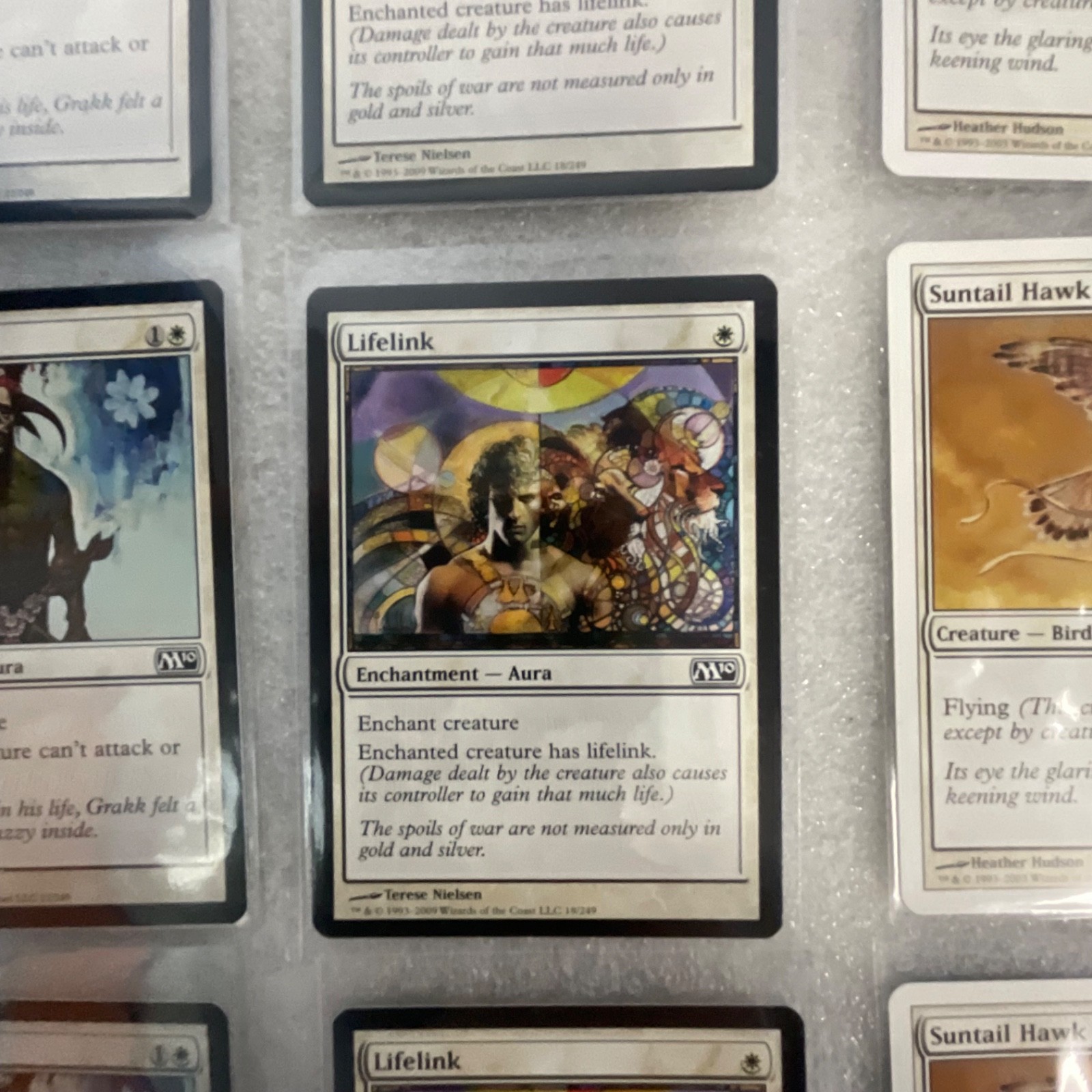 Magic the Gathering Lot of 20 White Core Set Pacifism Suntail Hawk - Image 11