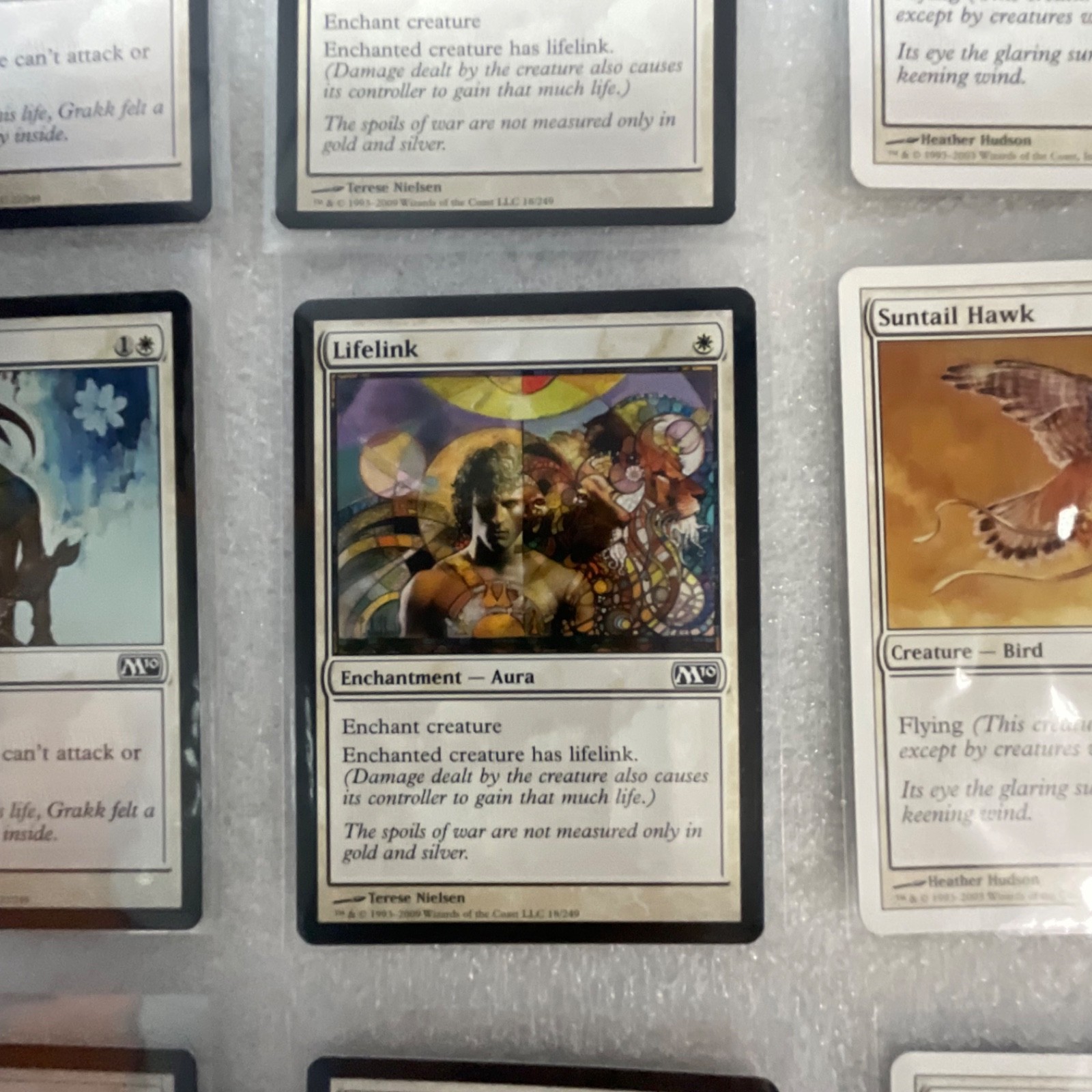 Magic the Gathering Lot of 20 White Core Set Pacifism Suntail Hawk - Image 12