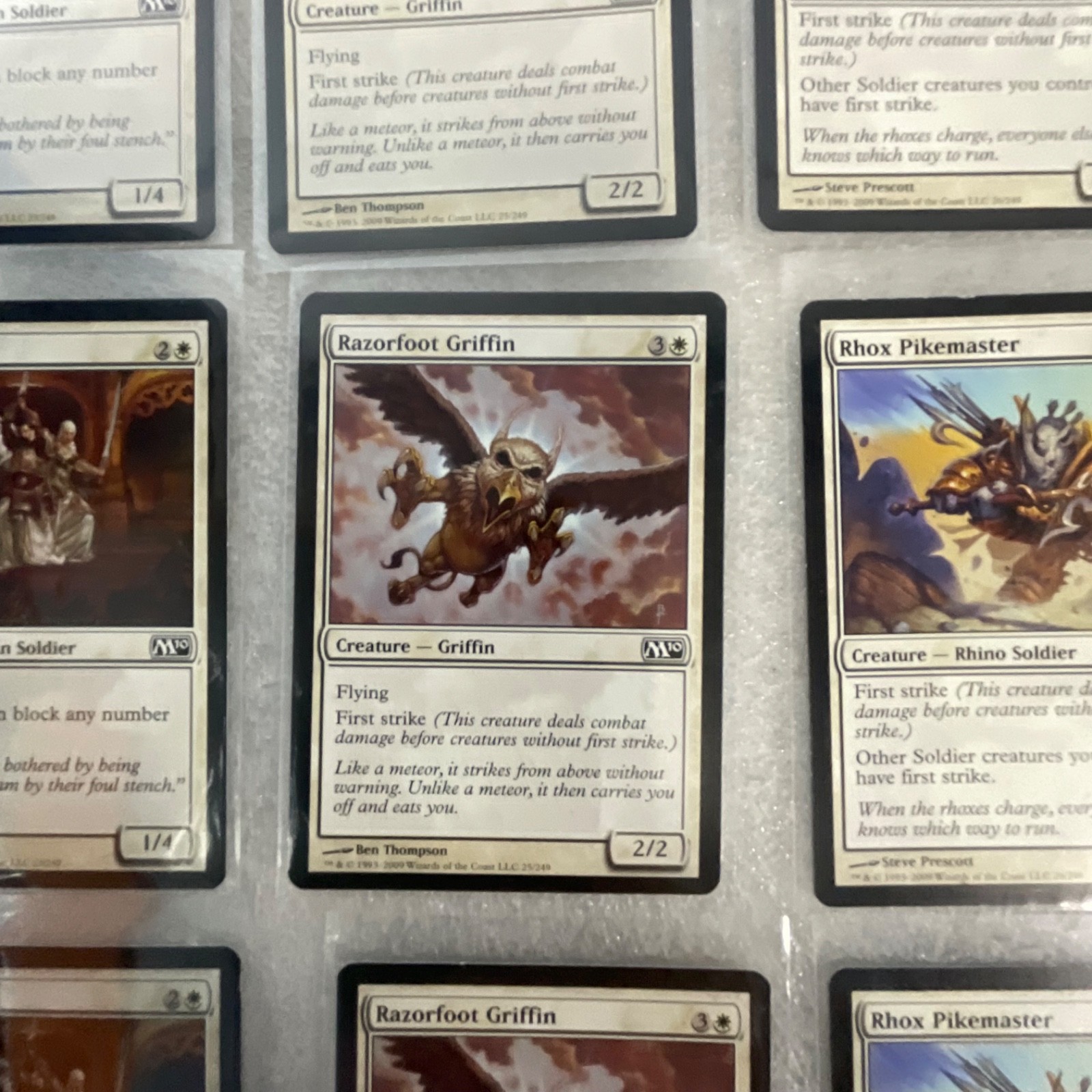 Magic the Gathering Lot of 20 White Mixed M10 M13 Pacifism - Image 11