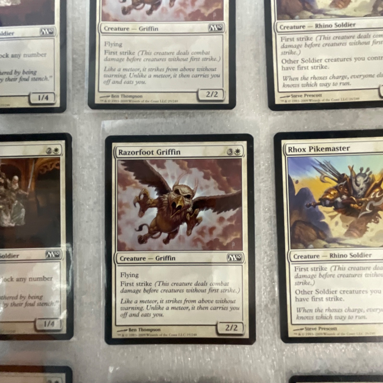 Magic the Gathering Lot of 20 White Mixed M10 M13 Pacifism - Image 12