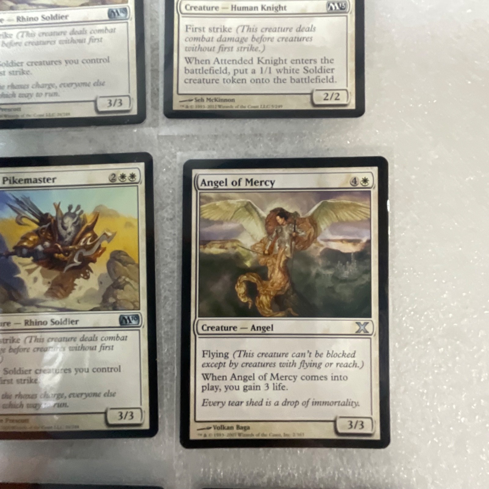 Magic the Gathering Lot of 20 White Mixed M10 M13 Pacifism - Image 20
