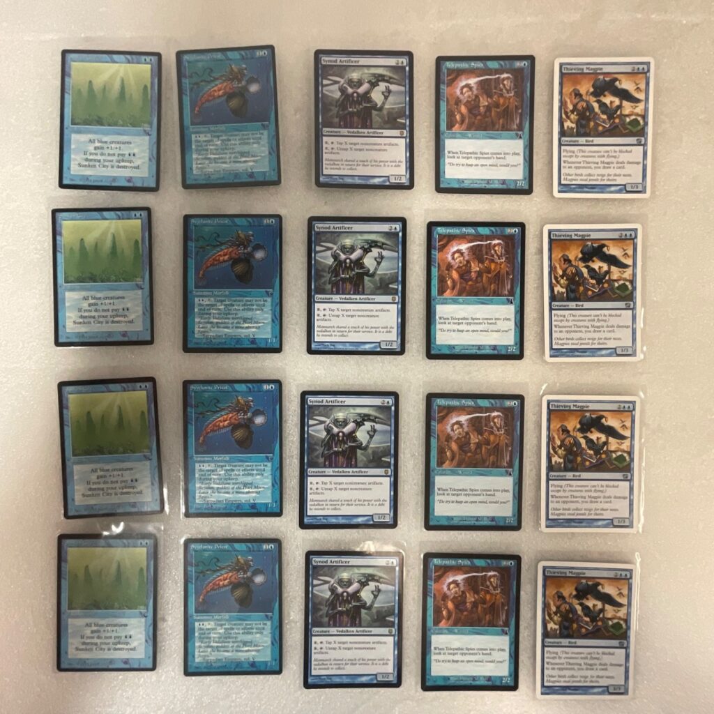 MTG Lot of 20 Blue Cards Mixed Sets Sunken City Thieving Magpie - Image 1