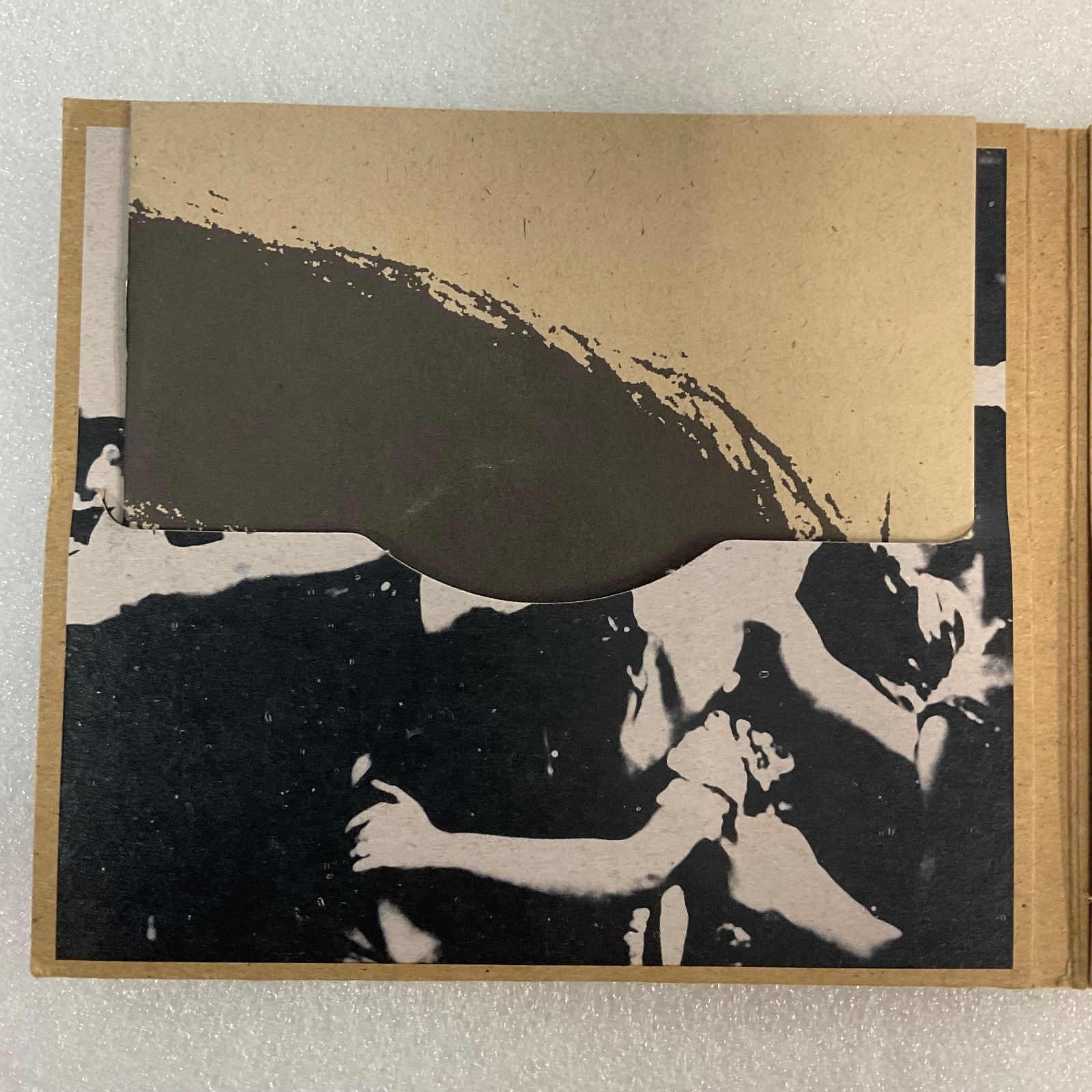 Neil Young Mirror Ball CD 1995 Reprise Digipak Edition Rock Album - Image 3