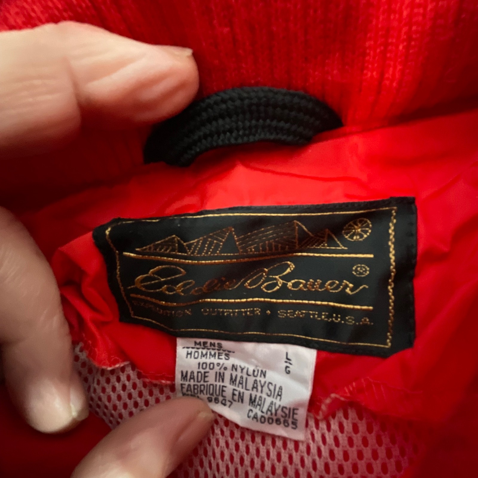 Eddie Bauer Red Nylon Windbreaker Jacket L Packable Ventilated Pockets Zip Hood - Image 3