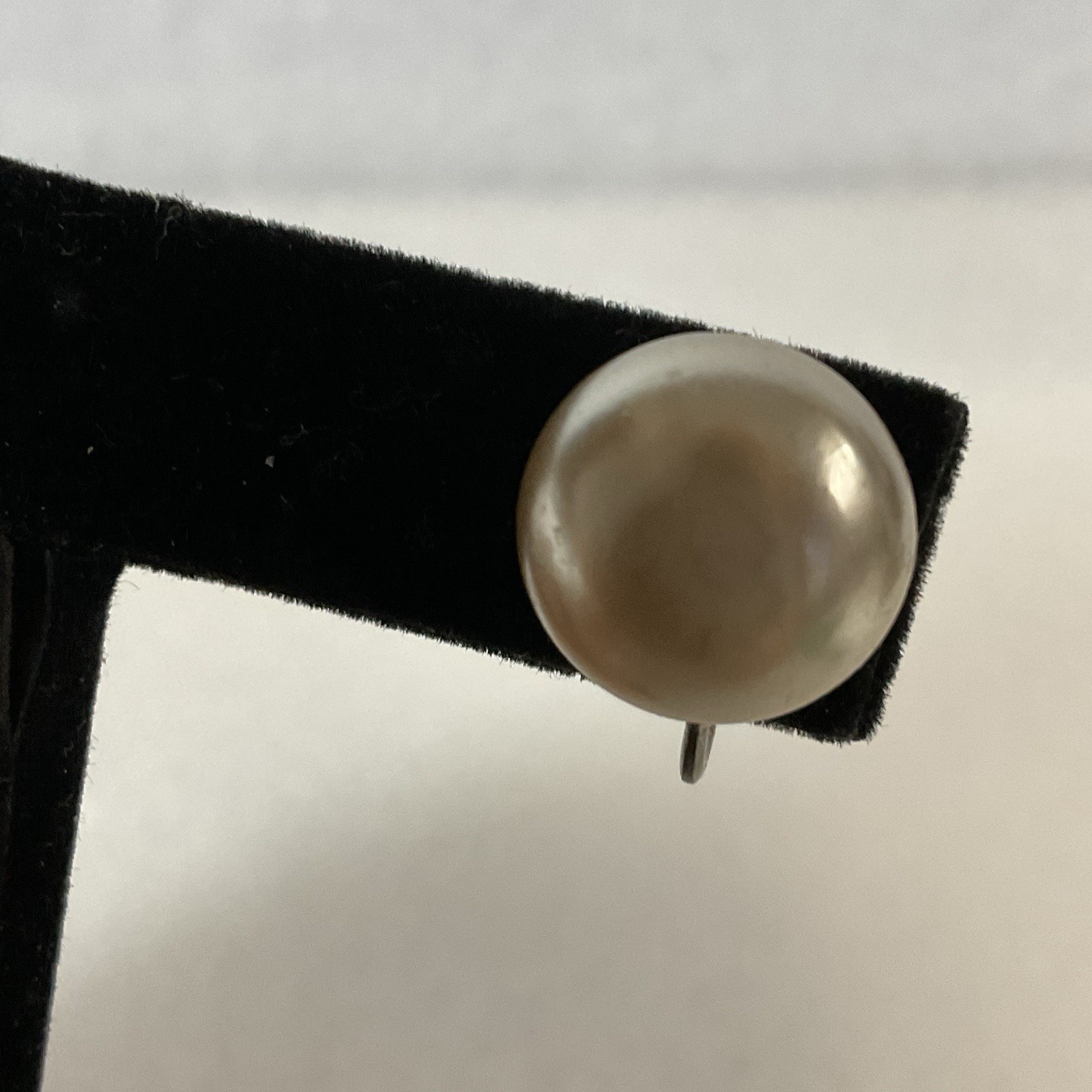 Vintage Faux Pearl Screw Back Earrings Japan Marked Button Style - Image 9