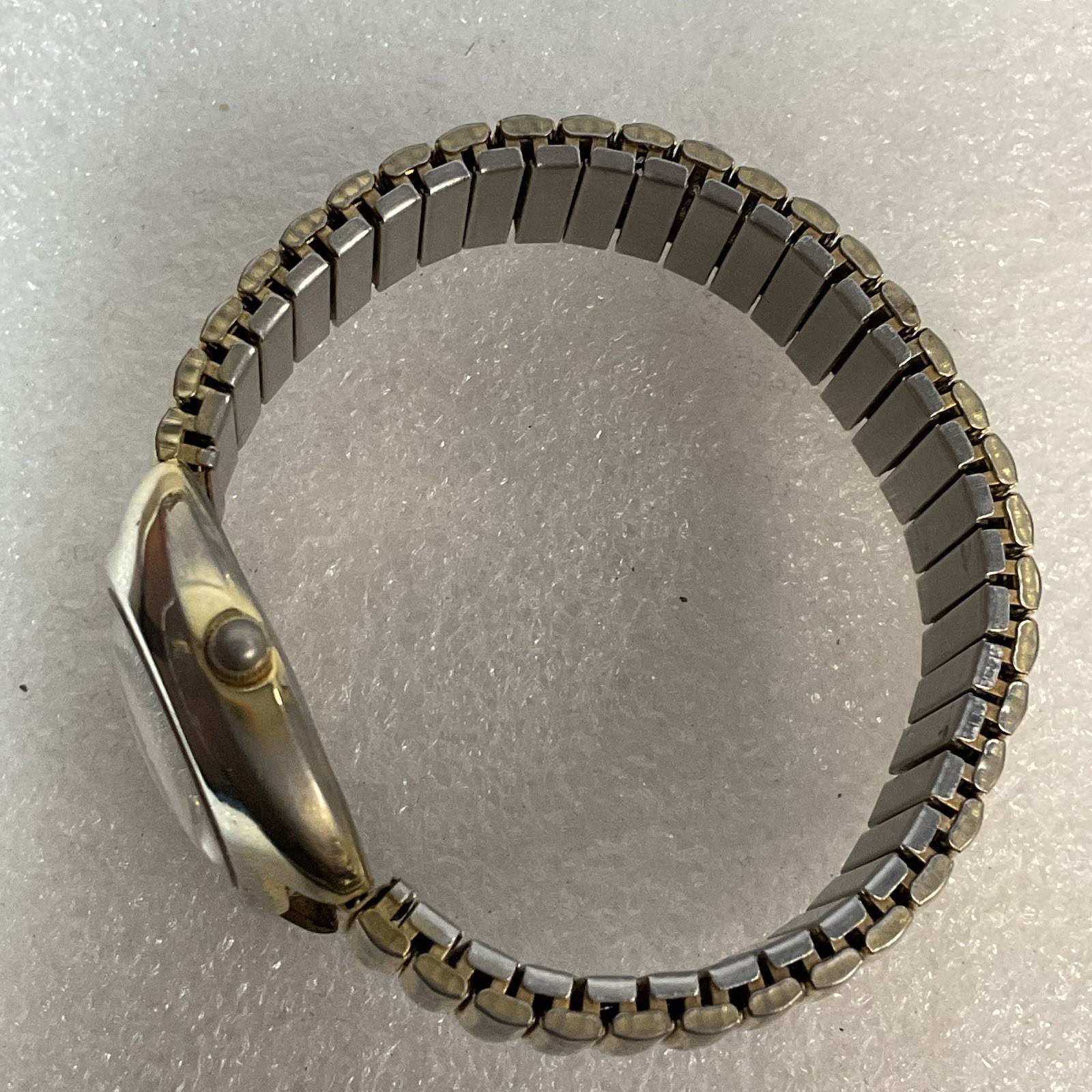 Lucky Star Titanium Purple Face Hold Tone Stretch Band Watch - Image 8