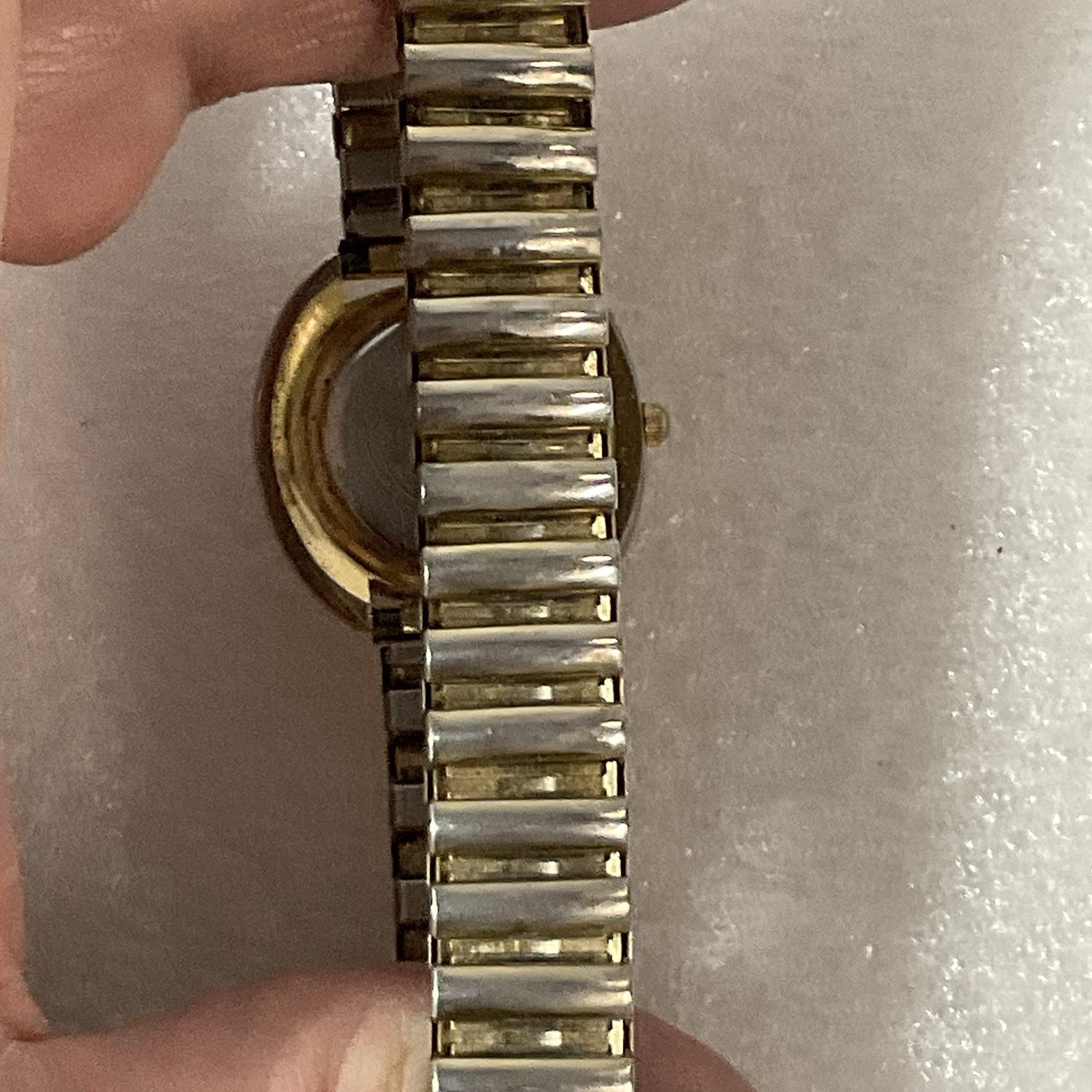 Lucky Star Titanium Purple Face Hold Tone Stretch Band Watch - Image 13