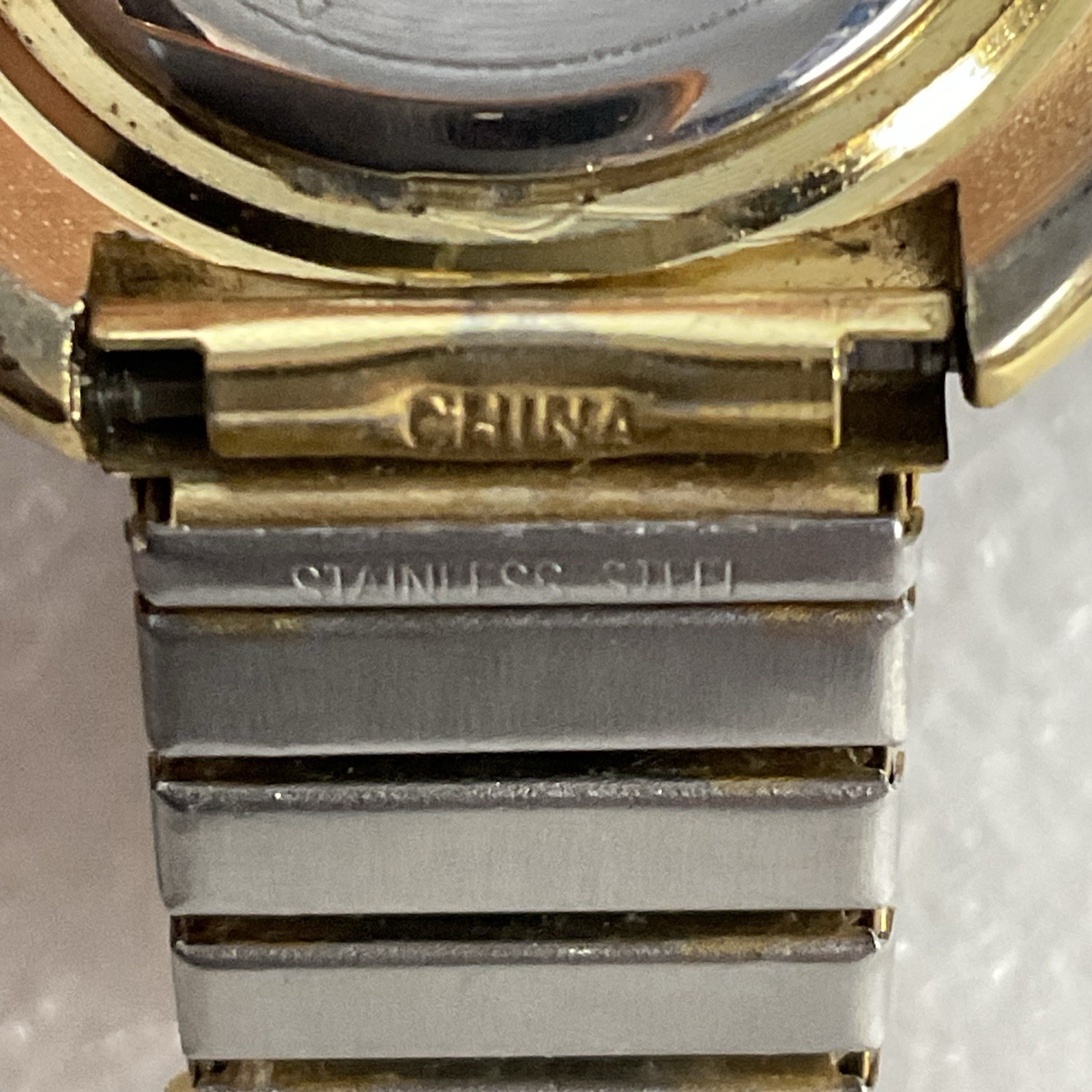 Lucky Star Titanium Purple Face Hold Tone Stretch Band Watch - Image 16