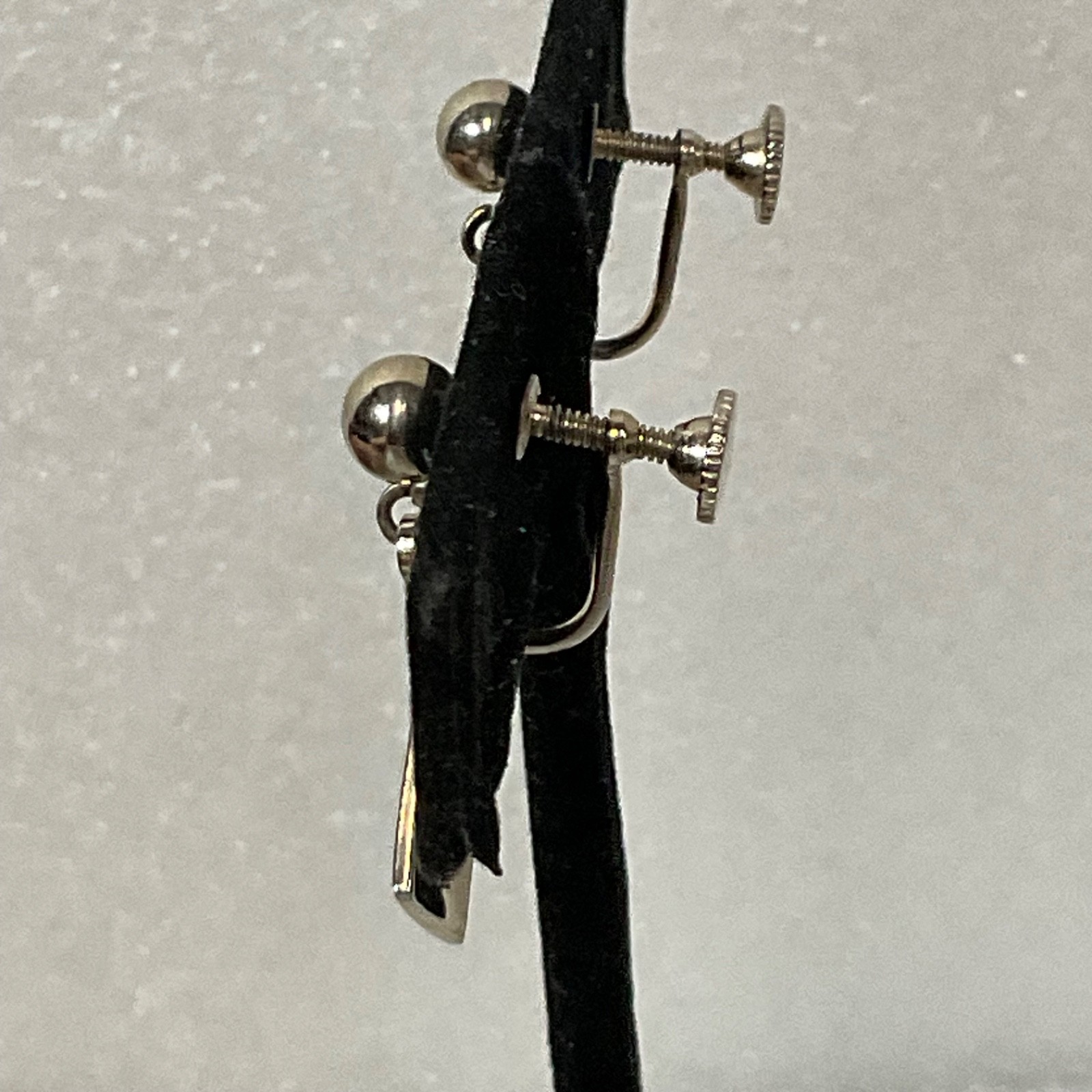 Vintage Silver Tone Screw Back Dangle Earrings 1in 4.06g Geometric Square Design - Image 3