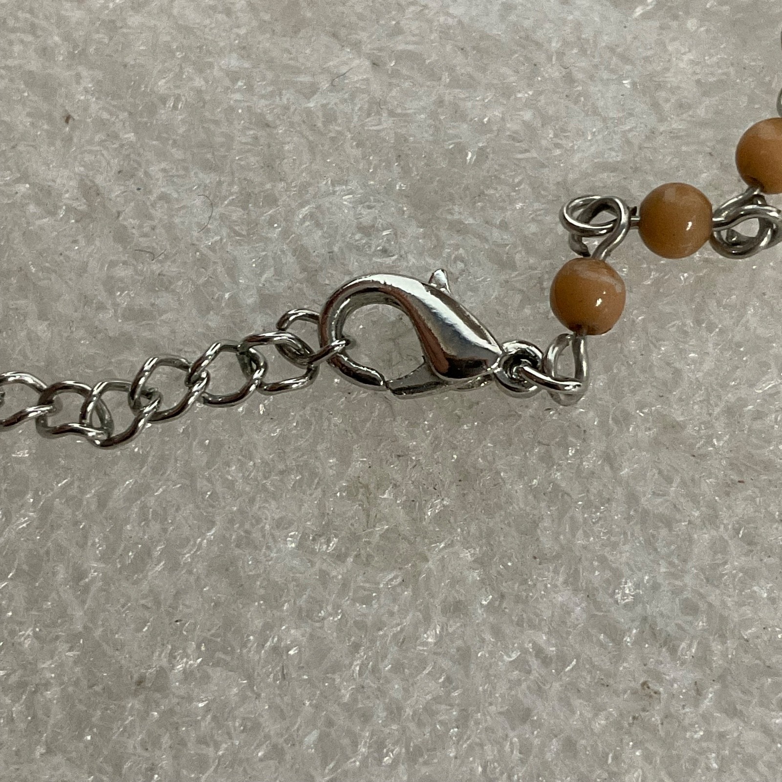 18in Tan Beaded Pendant Necklace Silver Tone Filigree Setting Vintage Style - Image 6
