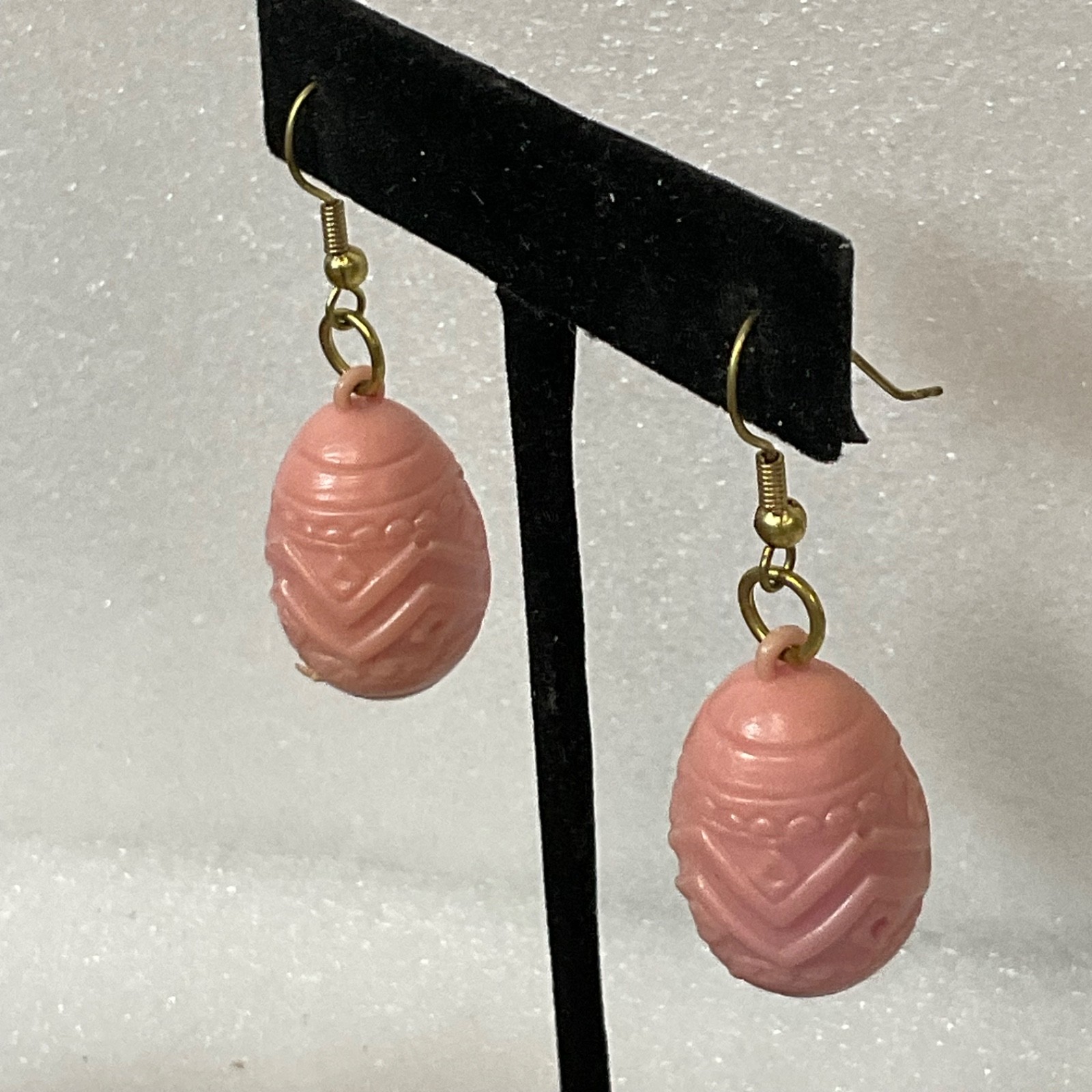 Vintage Pink Egg Shape Dangle Earrings 2in 8.33g Lightweight Boho Costume Jewelr - Image 2