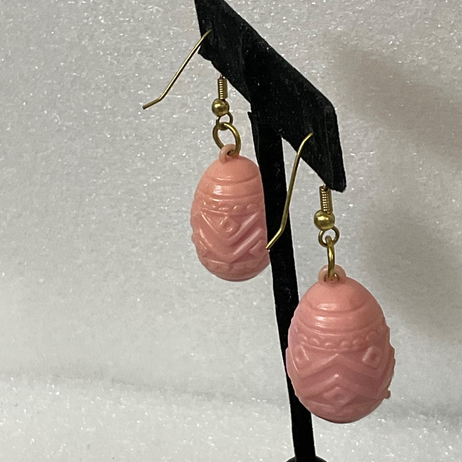 Vintage Pink Egg Shape Dangle Earrings 2in 8.33g Lightweight Boho Costume Jewelr - Image 5