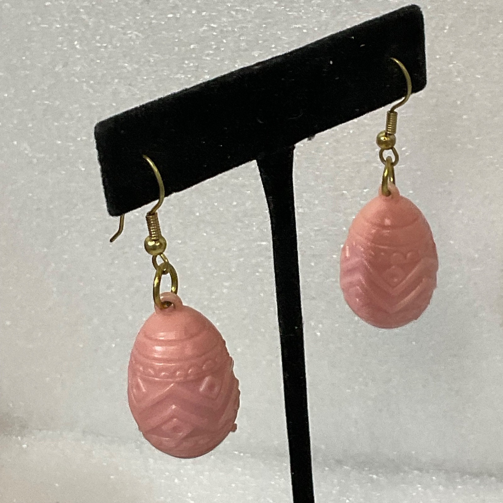 Vintage Pink Egg Shape Dangle Earrings 2in 8.33g Lightweight Boho Costume Jewelr - Image 6