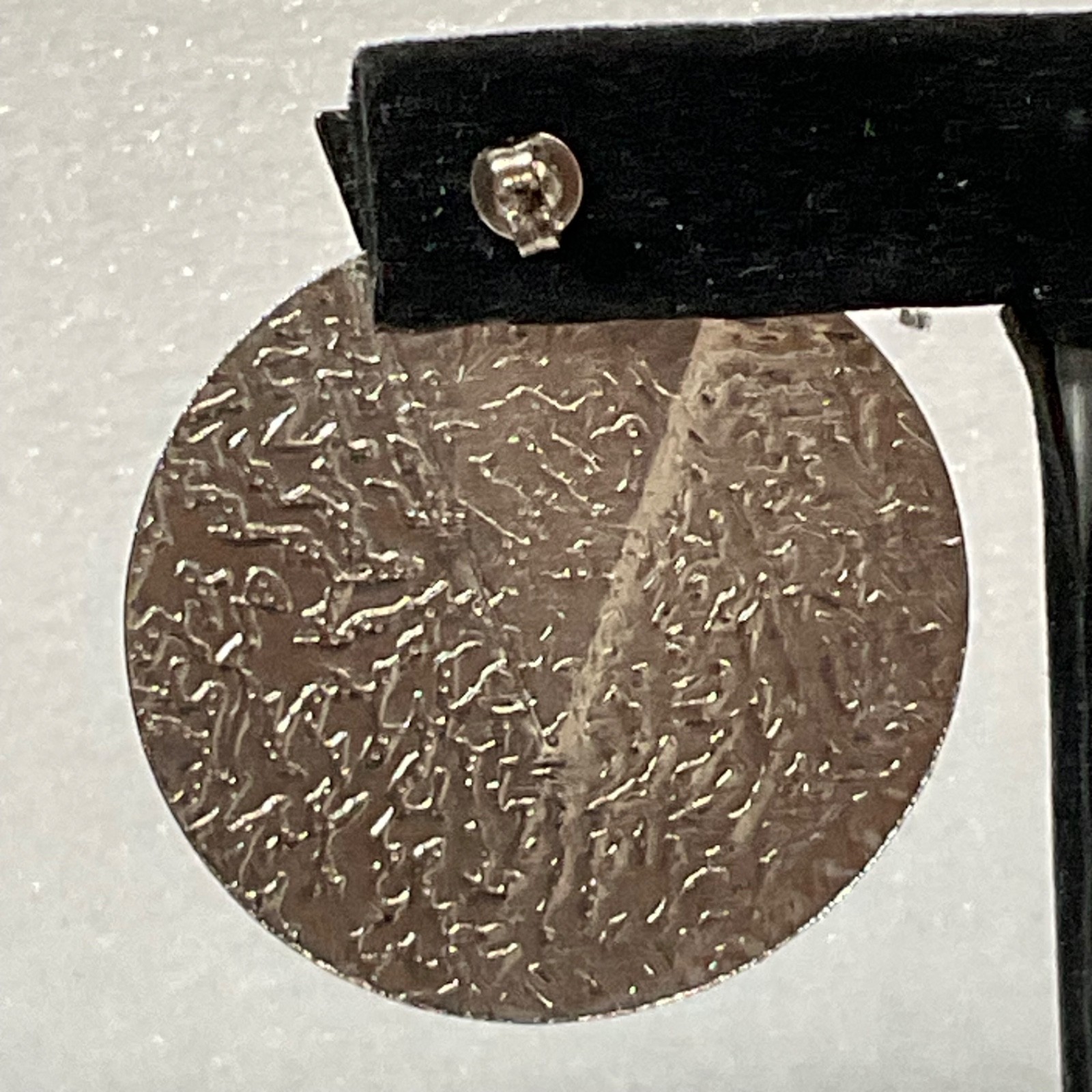 Vintage Geometric Textured Earrings Silver Gold Tone Circle Triangle 8.65g 2in - Image 6