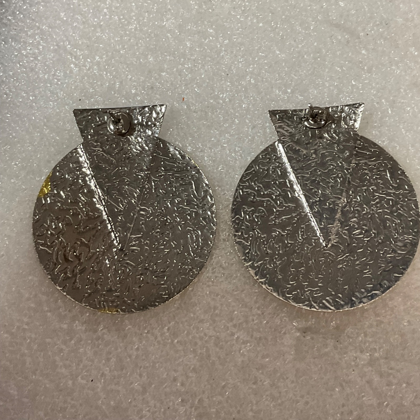 Vintage Geometric Textured Earrings Silver Gold Tone Circle Triangle 8.65g 2in - Image 13