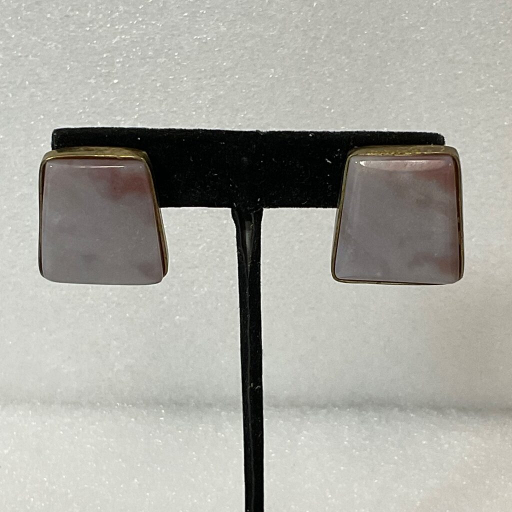Vintage Pink Stone Brass Earrings 1.25in Geometric Post Studs 15.95g Retro - Image 1
