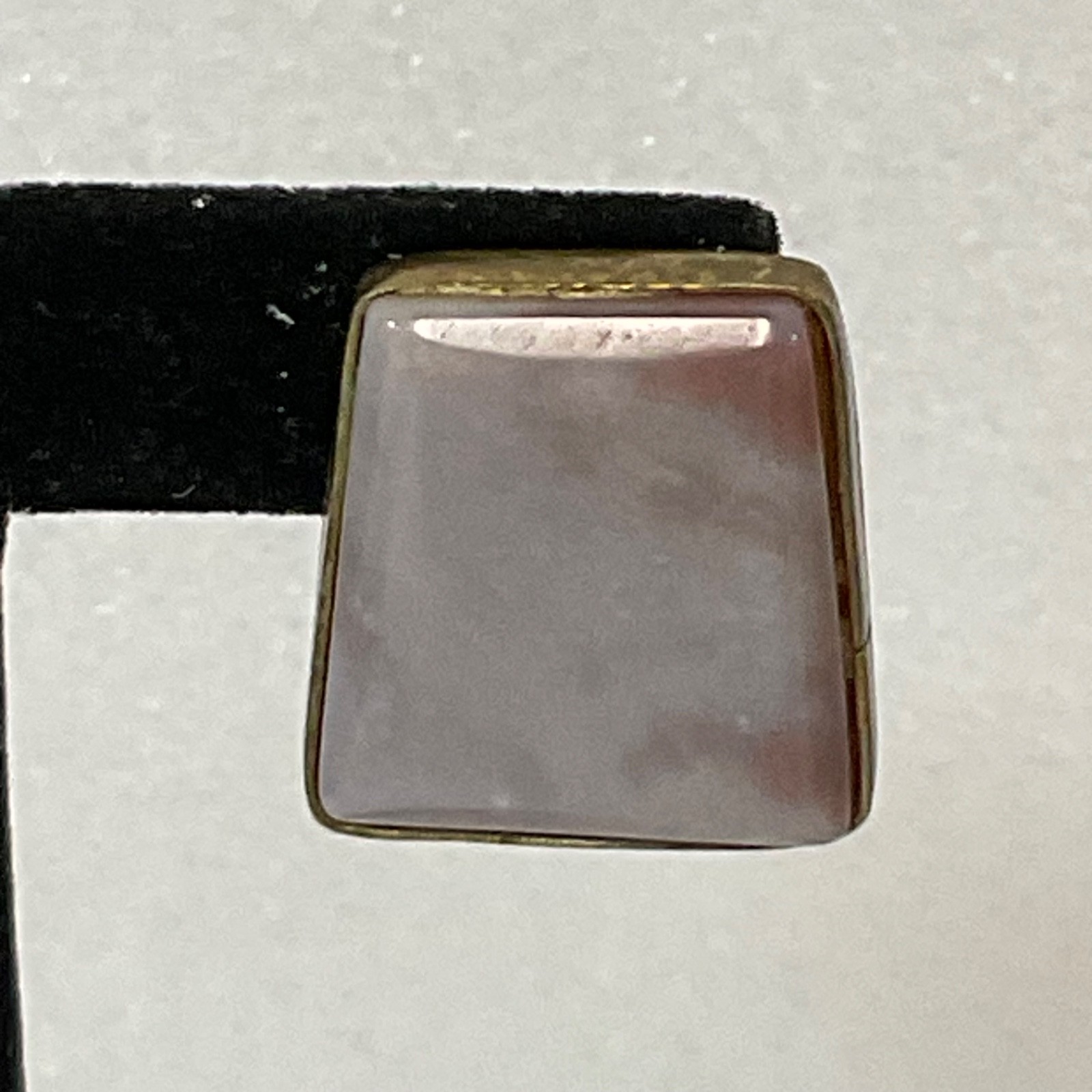Vintage Pink Stone Brass Earrings 1.25in Geometric Post Studs 15.95g Retro - Image 3