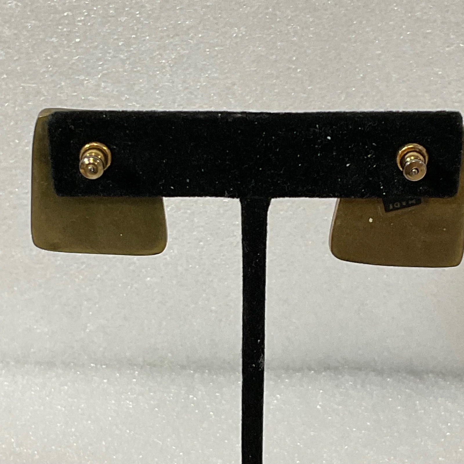 Vintage Pink Stone Brass Earrings 1.25in Geometric Post Studs 15.95g Retro - Image 7
