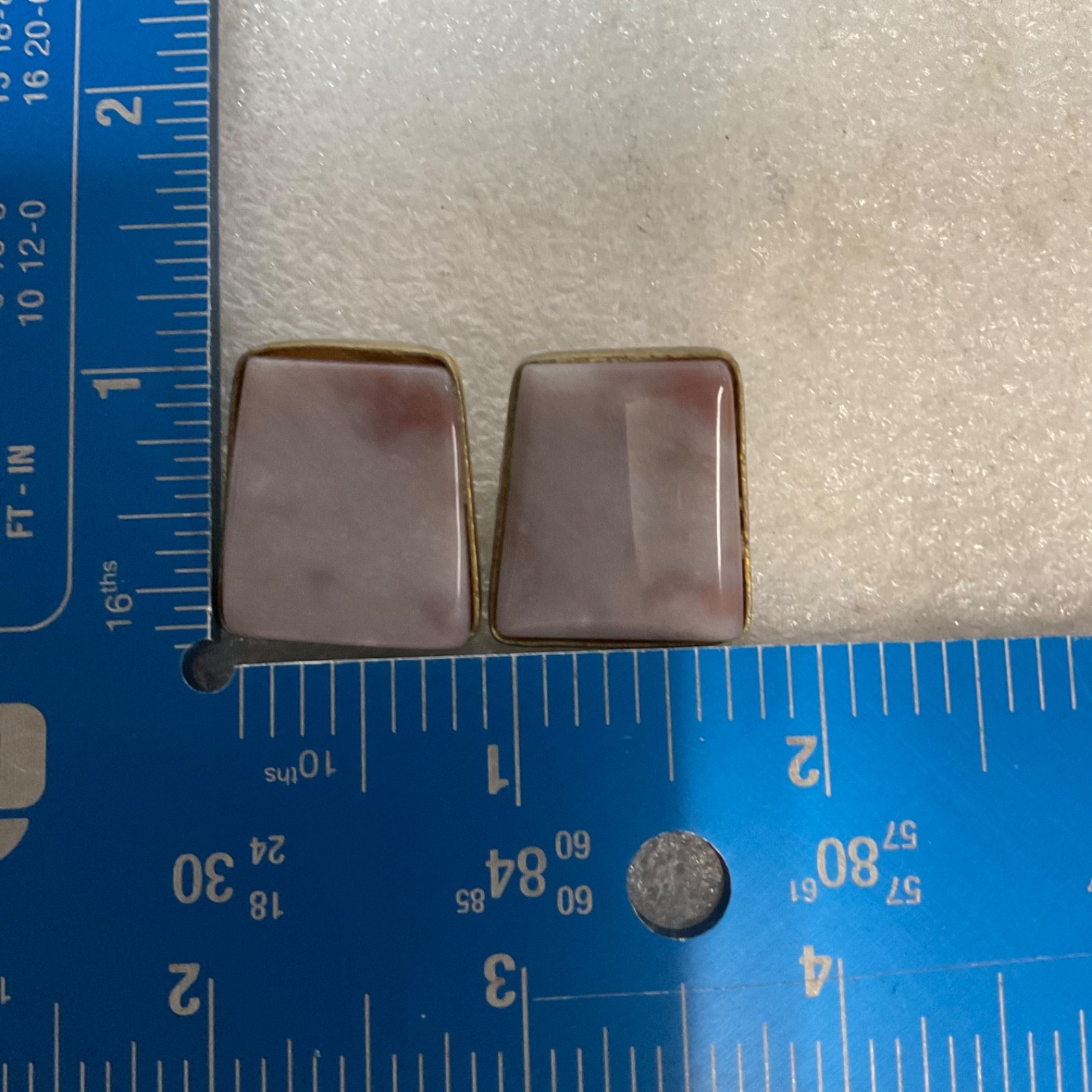 Vintage Pink Stone Brass Earrings 1.25in Geometric Post Studs 15.95g Retro - Image 11