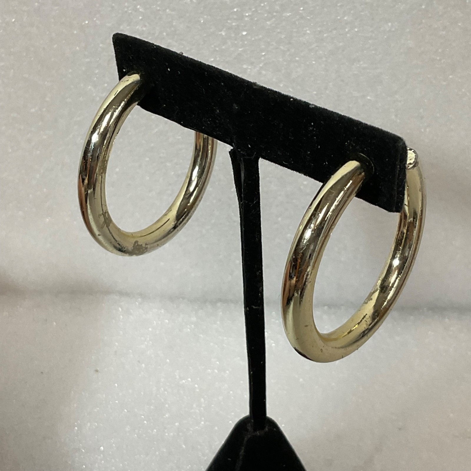 Vintage Gold Tone Hoop Earrings 2in 10.78g Chunky Classic Pierced Jewelry - Image 3