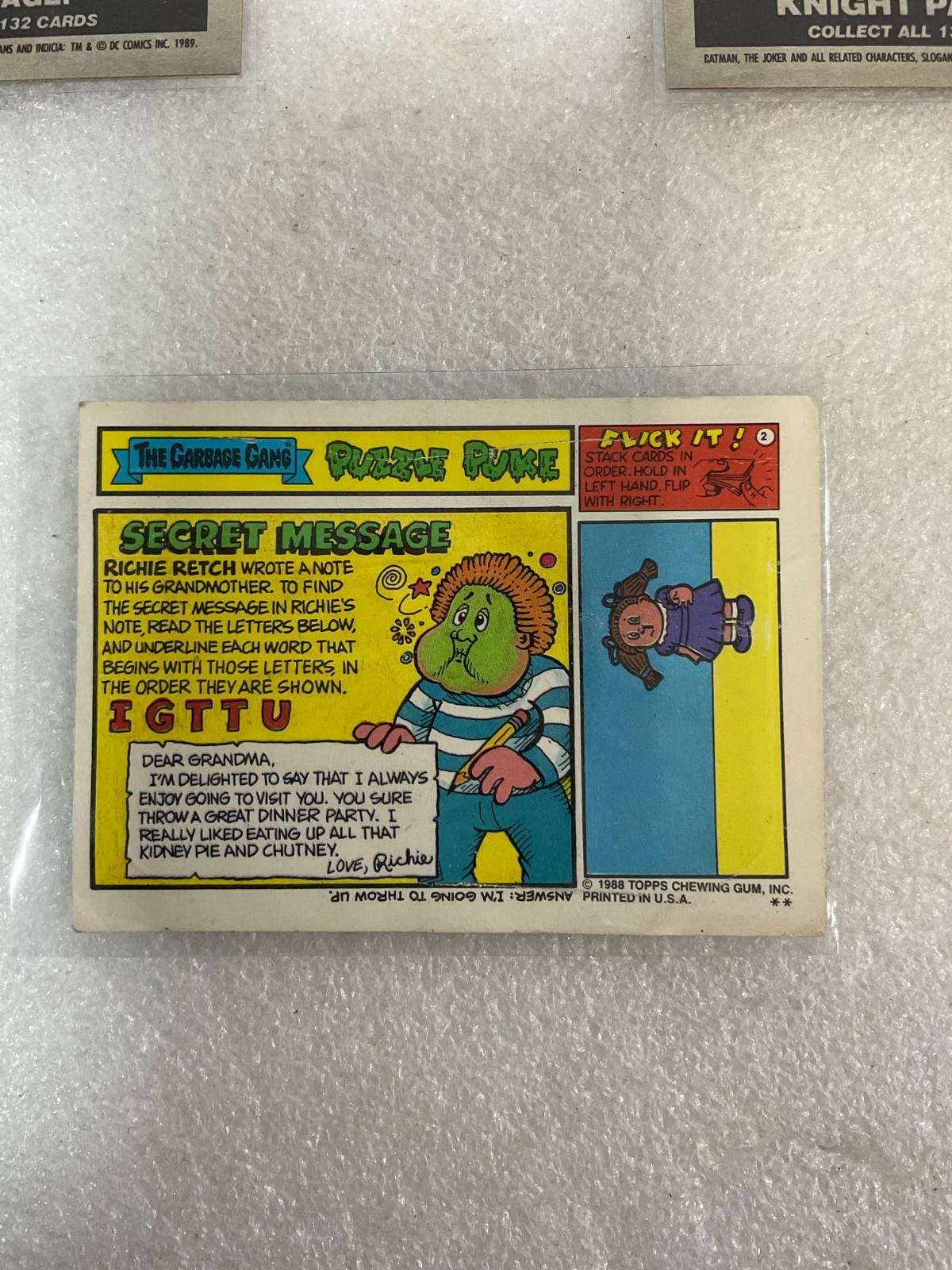 1989 Topps Batman Movie Mixed Non-Sports Trading Cards Lot of 10 - Image 21