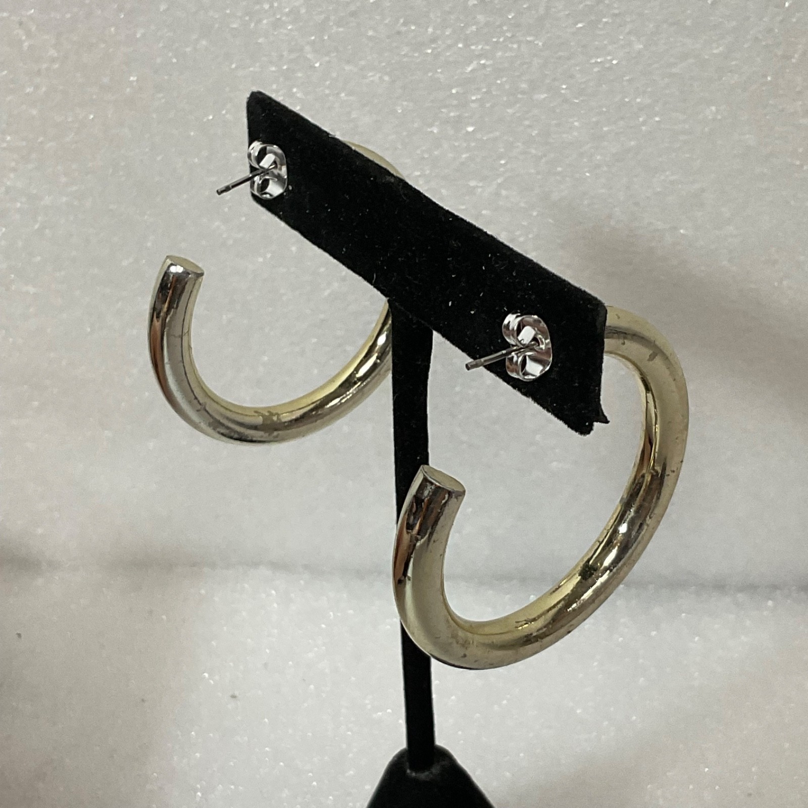 Vintage Gold Tone Hoop Earrings 2in 10.78g Chunky Classic Pierced Jewelry - Image 7