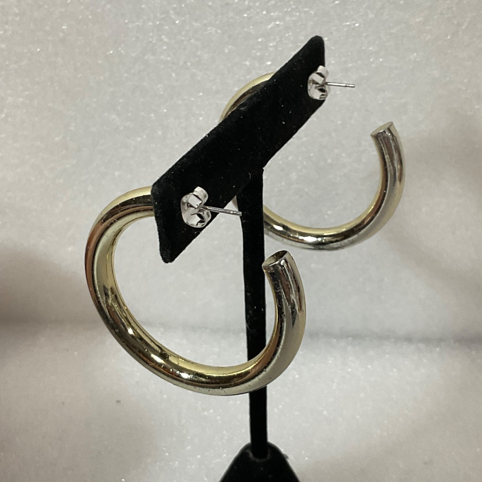 Vintage Gold Tone Hoop Earrings 2in 10.78g Chunky Classic Pierced Jewelry - Image 5
