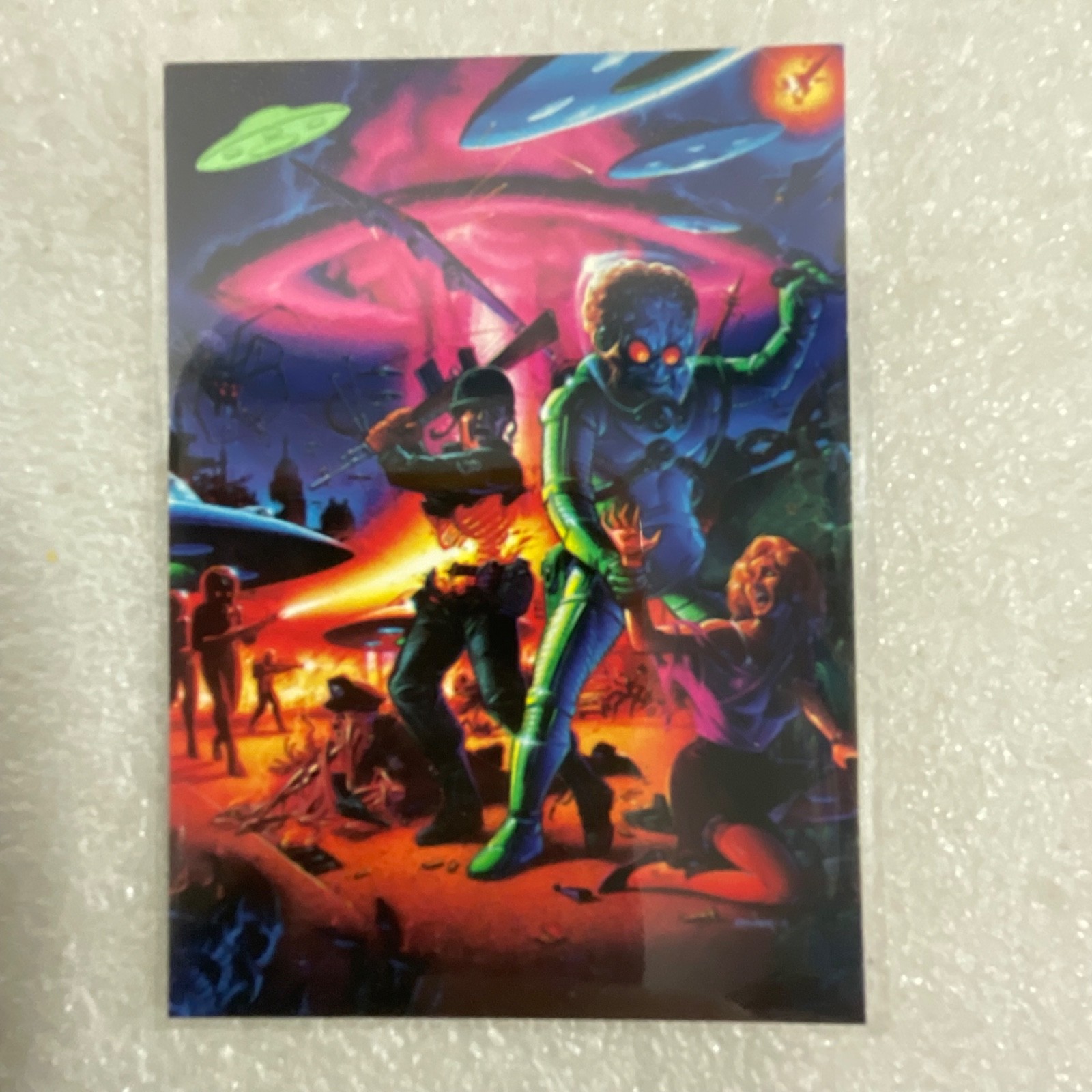 1994 Topps Mars Attacks Archives Trading Cards Lot of 13 - Image 6