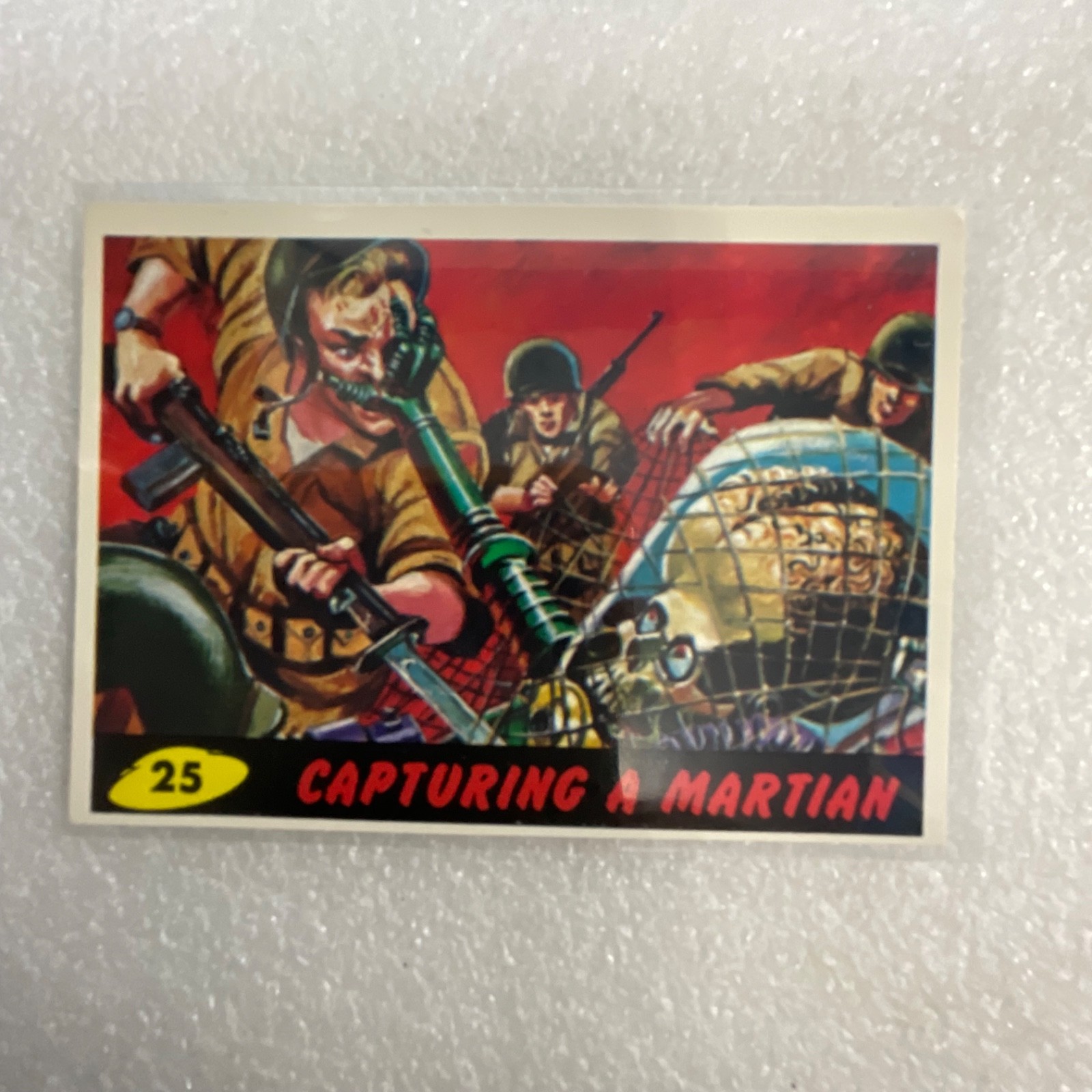 1994 Topps Mars Attacks Archives Trading Cards Lot of 13 - Image 7
