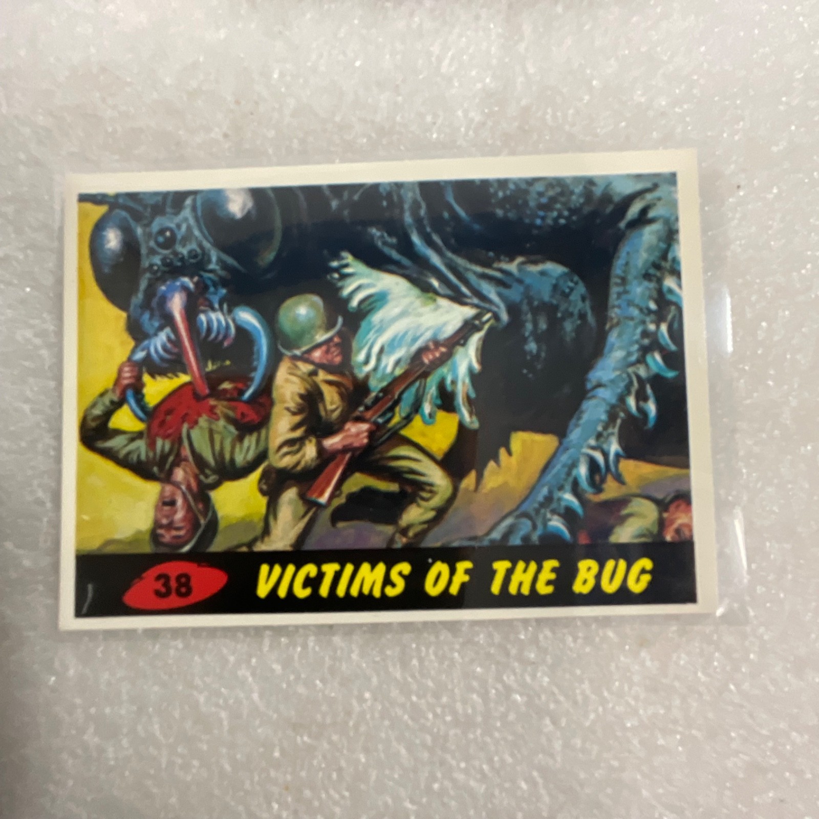 1994 Topps Mars Attacks Archives Trading Cards Lot of 13 - Image 10