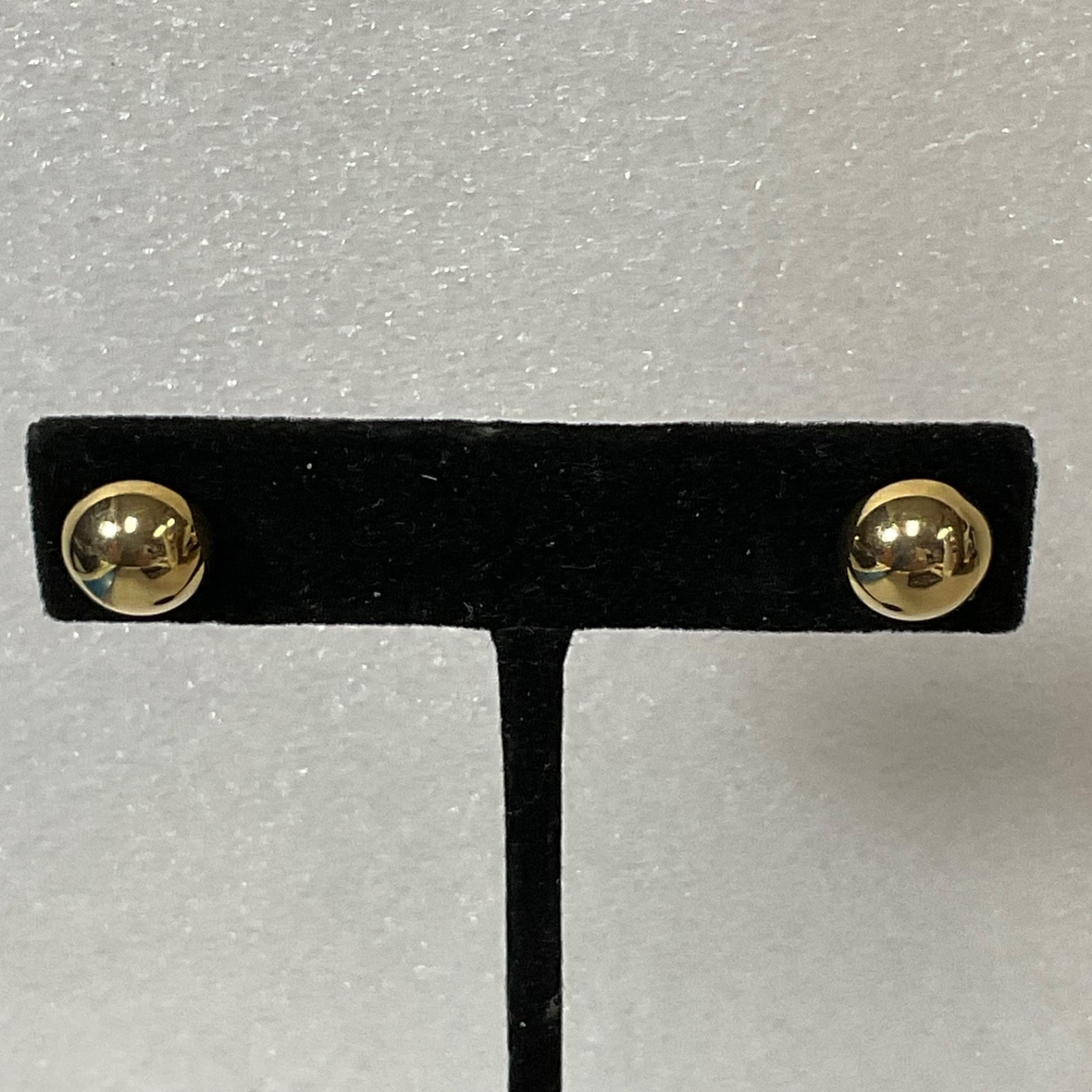 Vintage Gold Tone Dome Stud Earrings 12mm Round Post Classic Ball Style 1.24g - Image 1