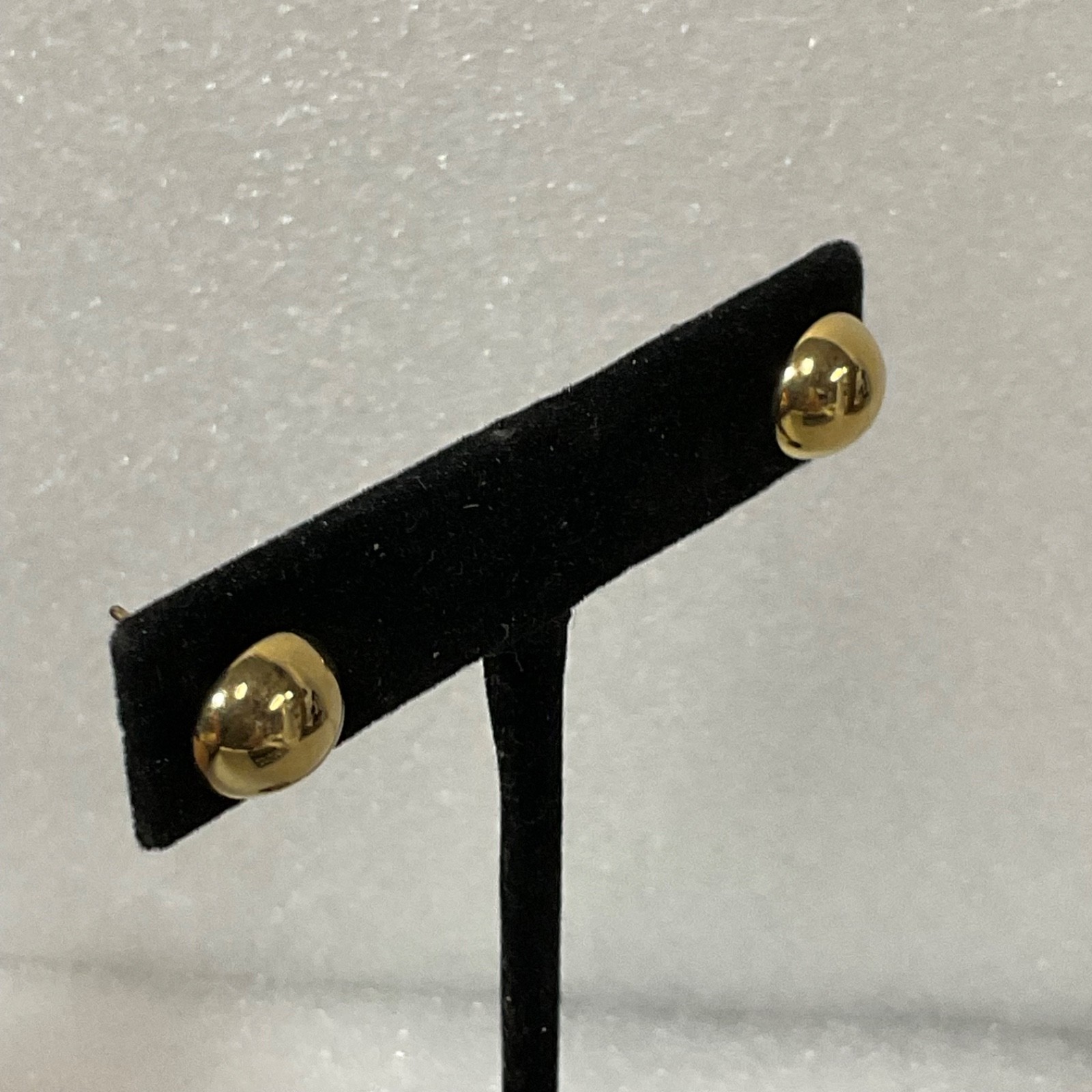 Vintage Gold Tone Dome Stud Earrings 12mm Round Post Classic Ball Style 1.24g - Image 4