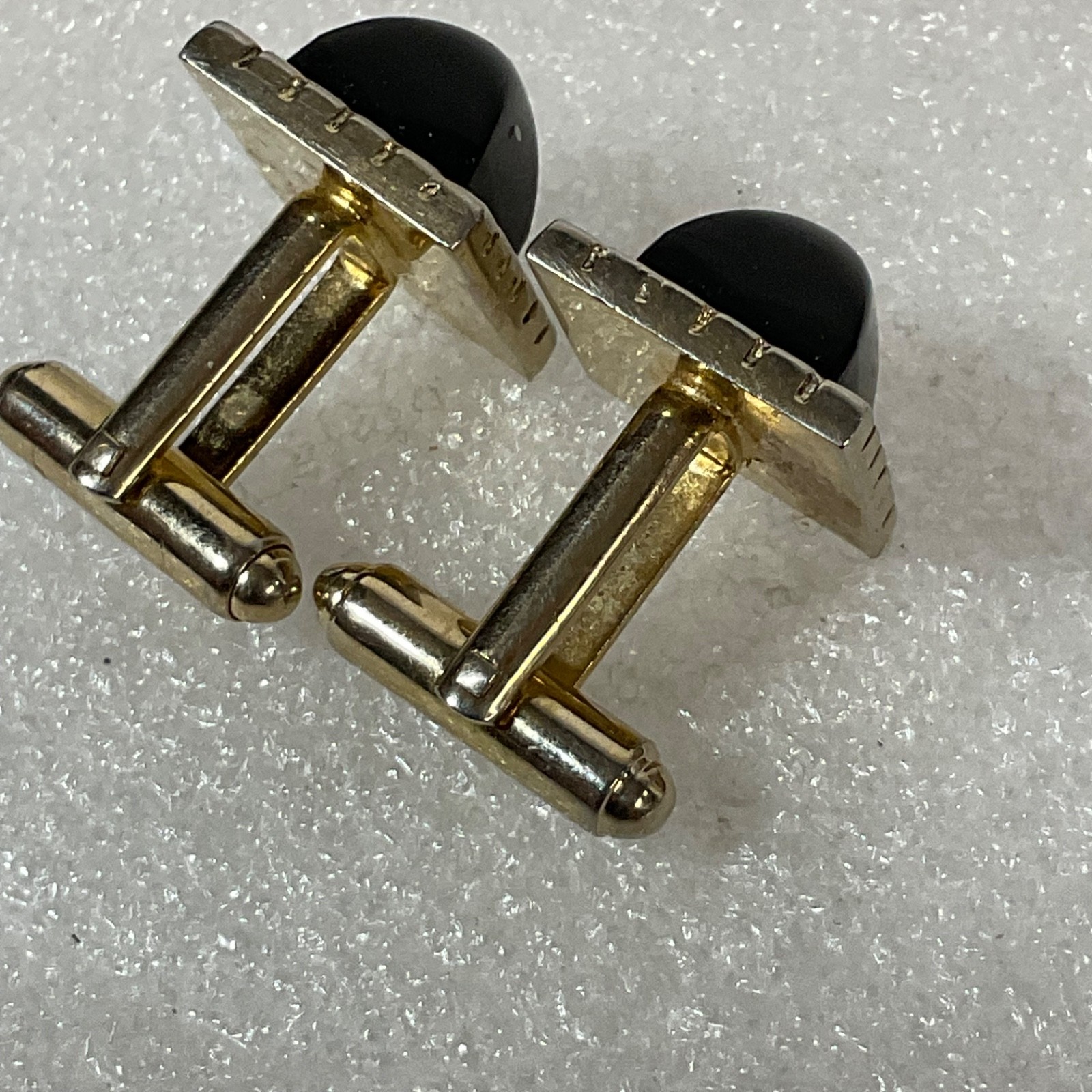 Vintage Shields Cufflinks Gold Tone Black Stone Square Design 14g - Image 6