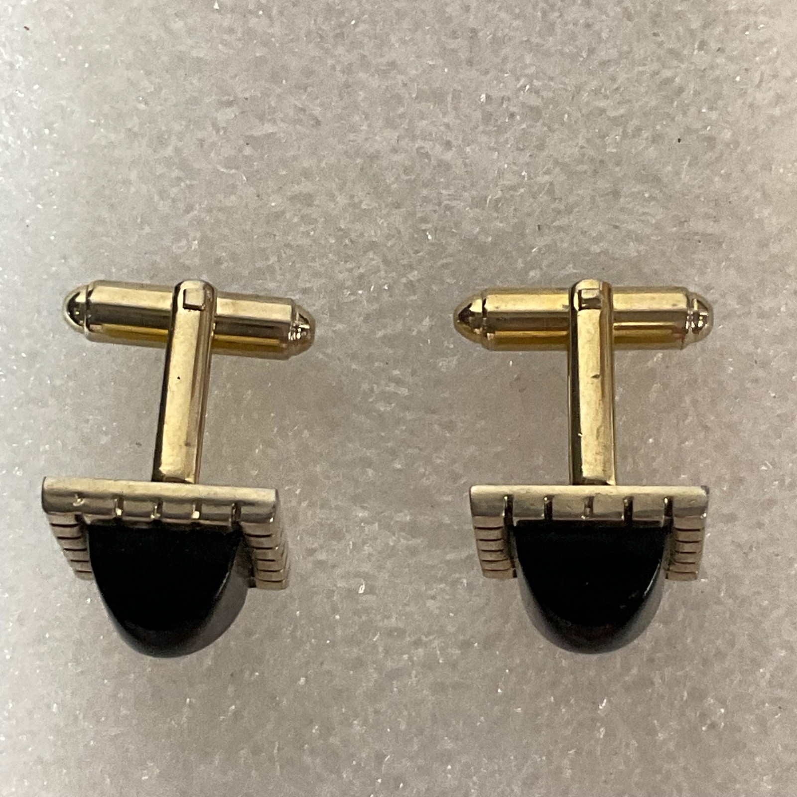 Vintage Shields Cufflinks Gold Tone Black Stone Square Design 14g - Image 2